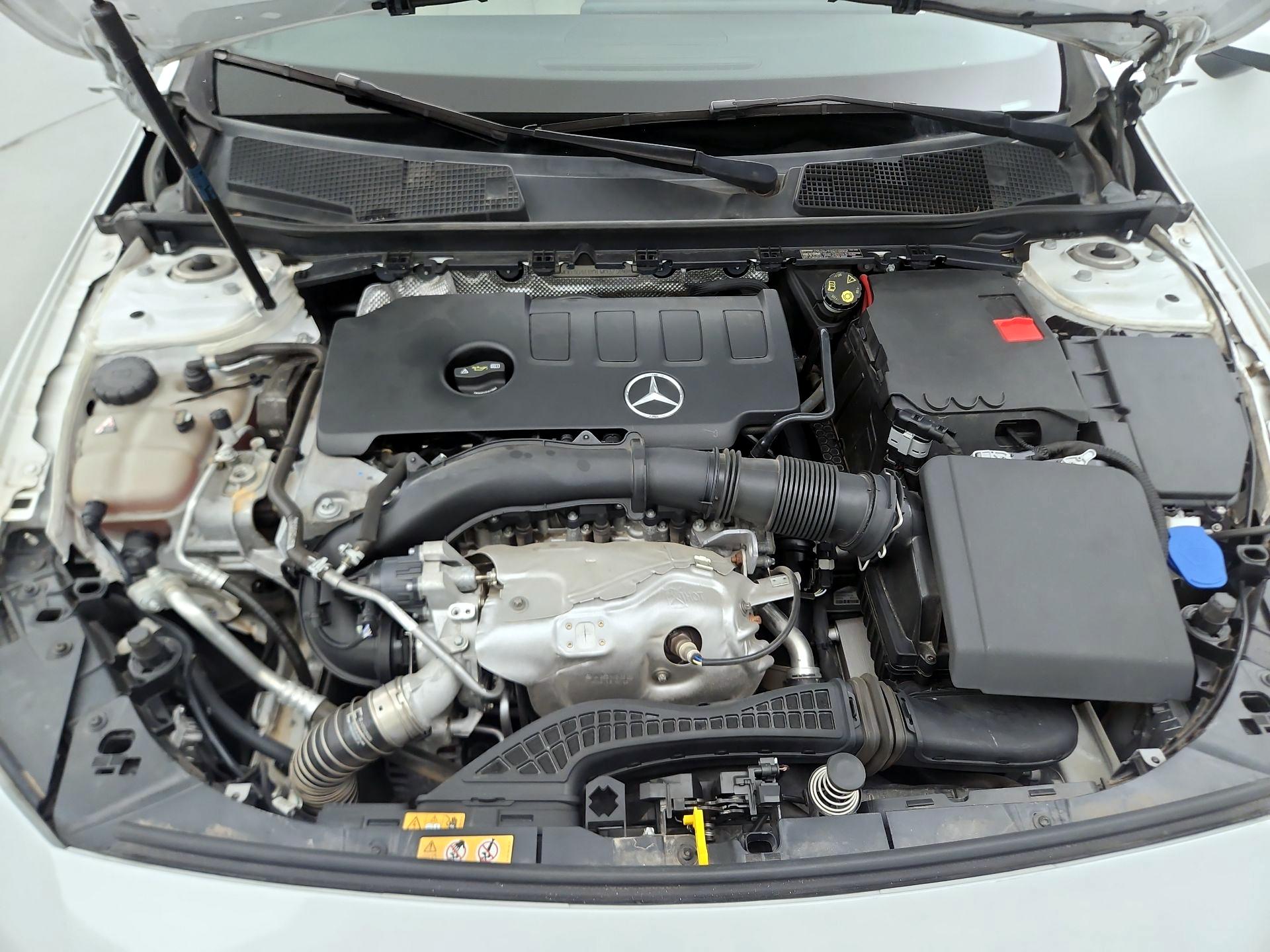Thumbnail: 2020 Mercedes-Benz A-Class - 20