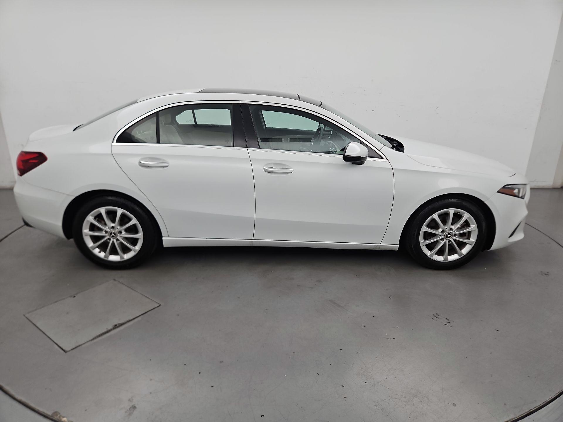 Thumbnail: 2020 Mercedes-Benz A-Class - 4