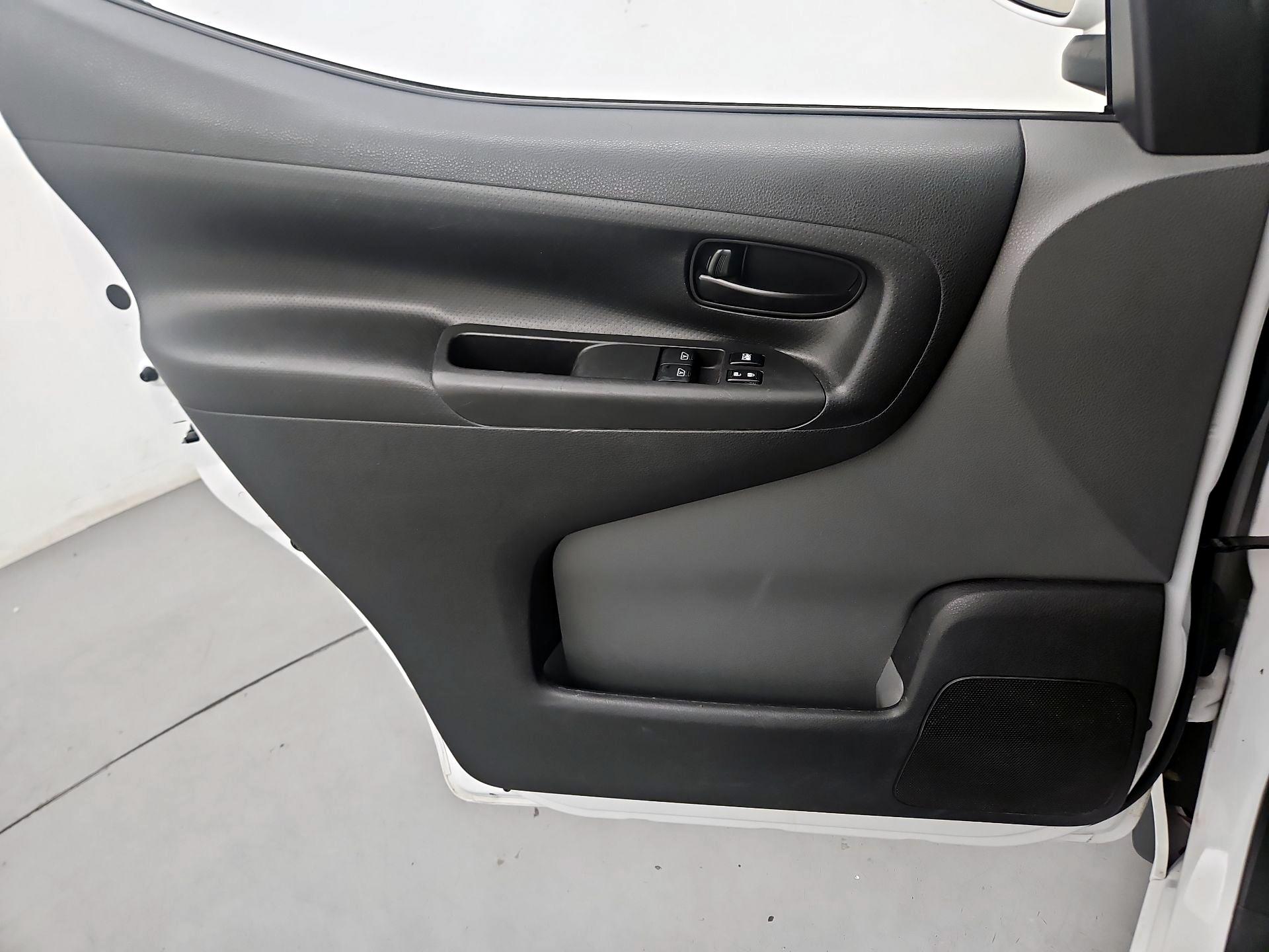 Thumbnail: 2021 Nissan NV200 - 12