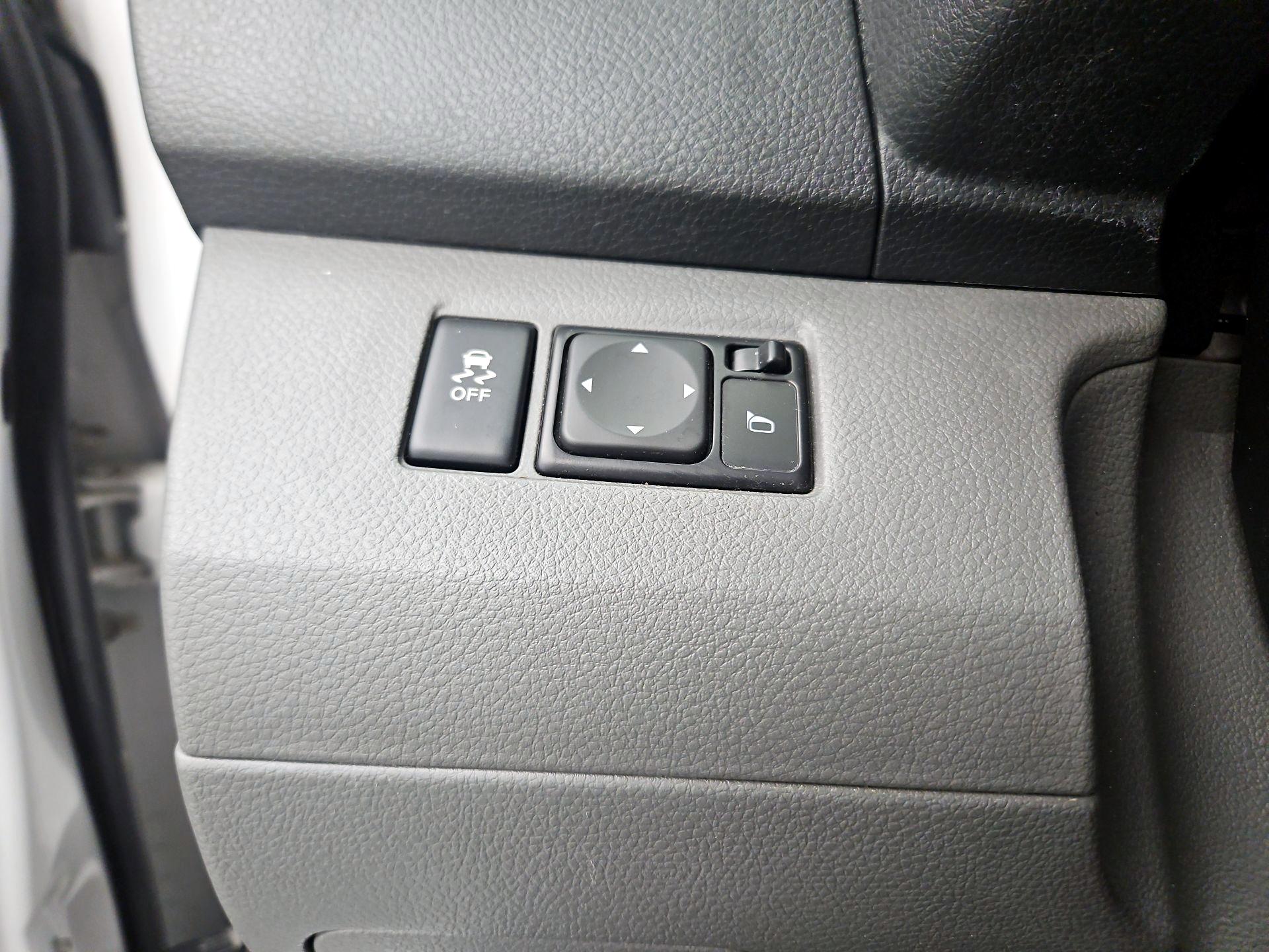 Thumbnail: 2021 Nissan NV200 - 13