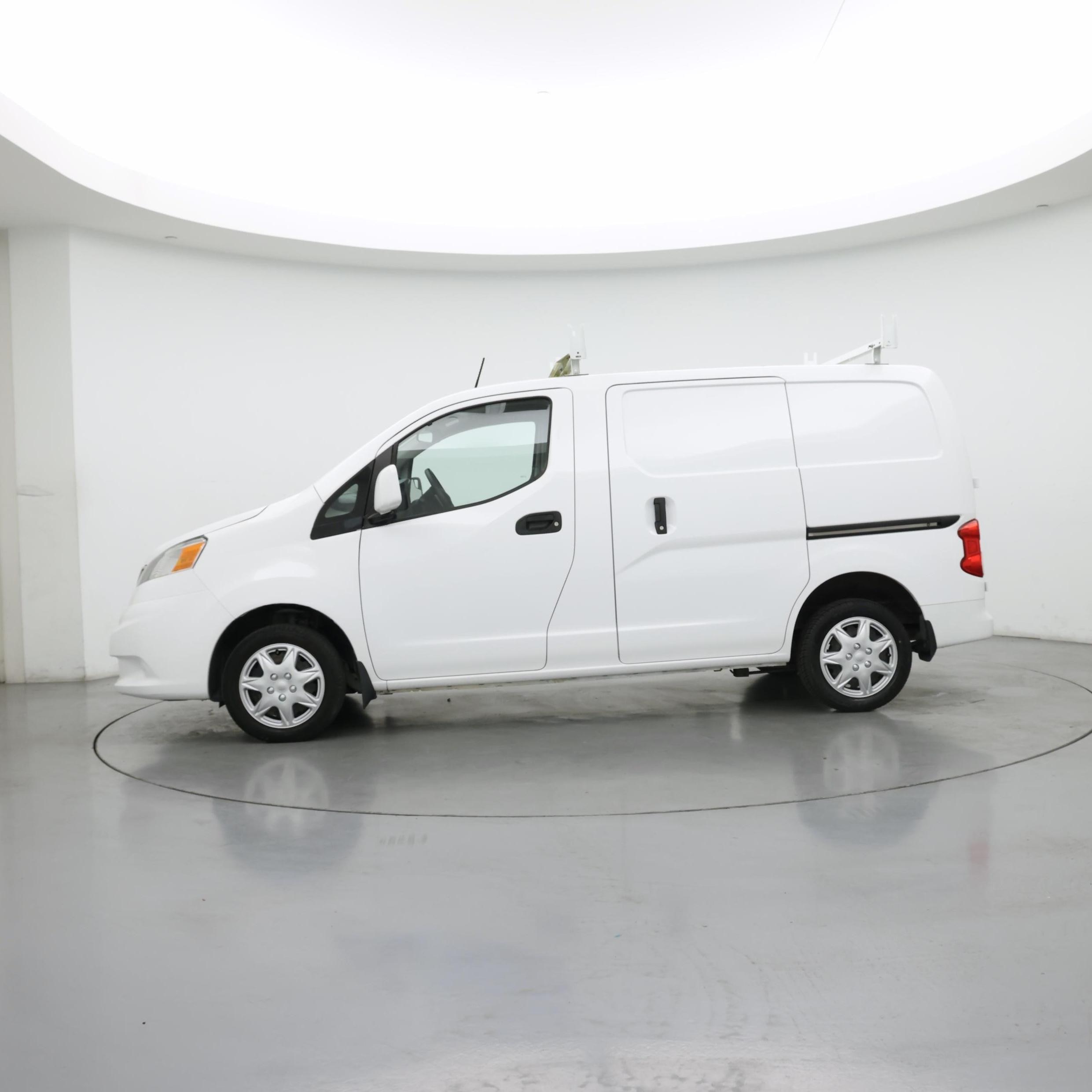 Thumbnail: 2021 Nissan NV200 - 3