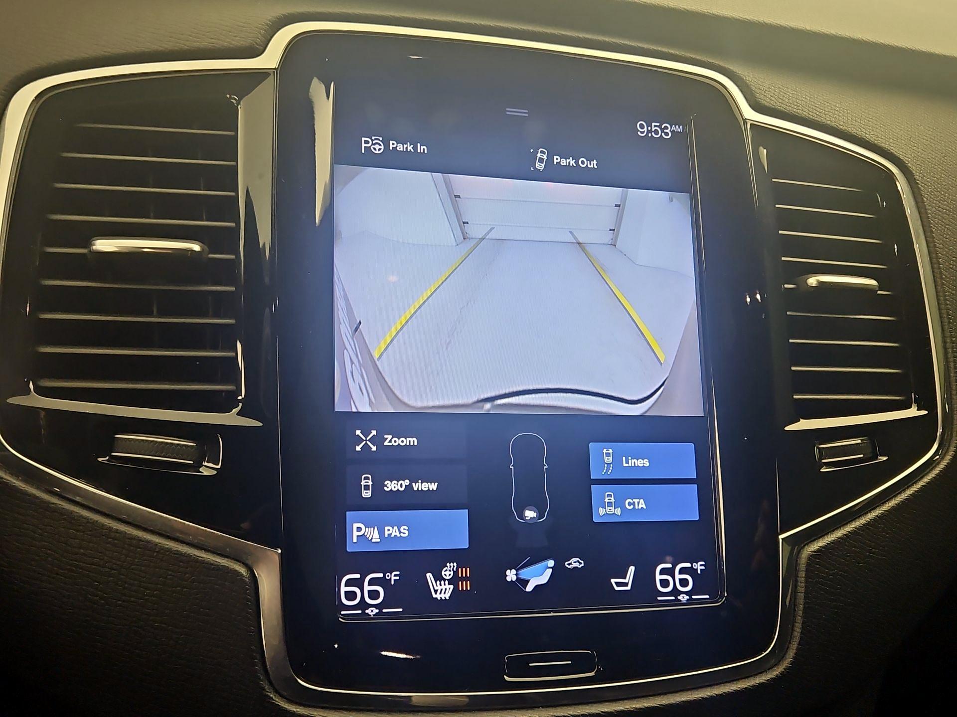 Thumbnail: 2018 Volvo XC90 - 15