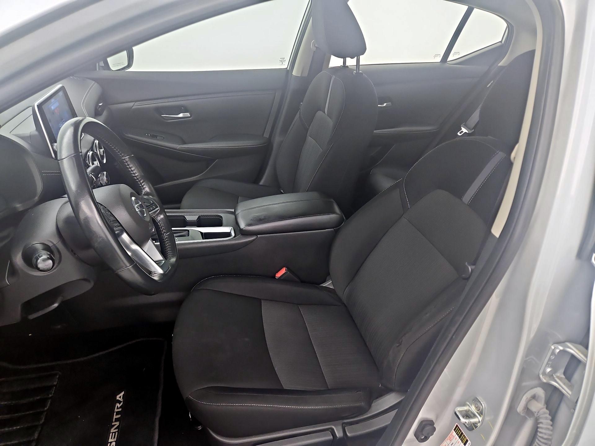 Thumbnail: 2022 Nissan Sentra - 11