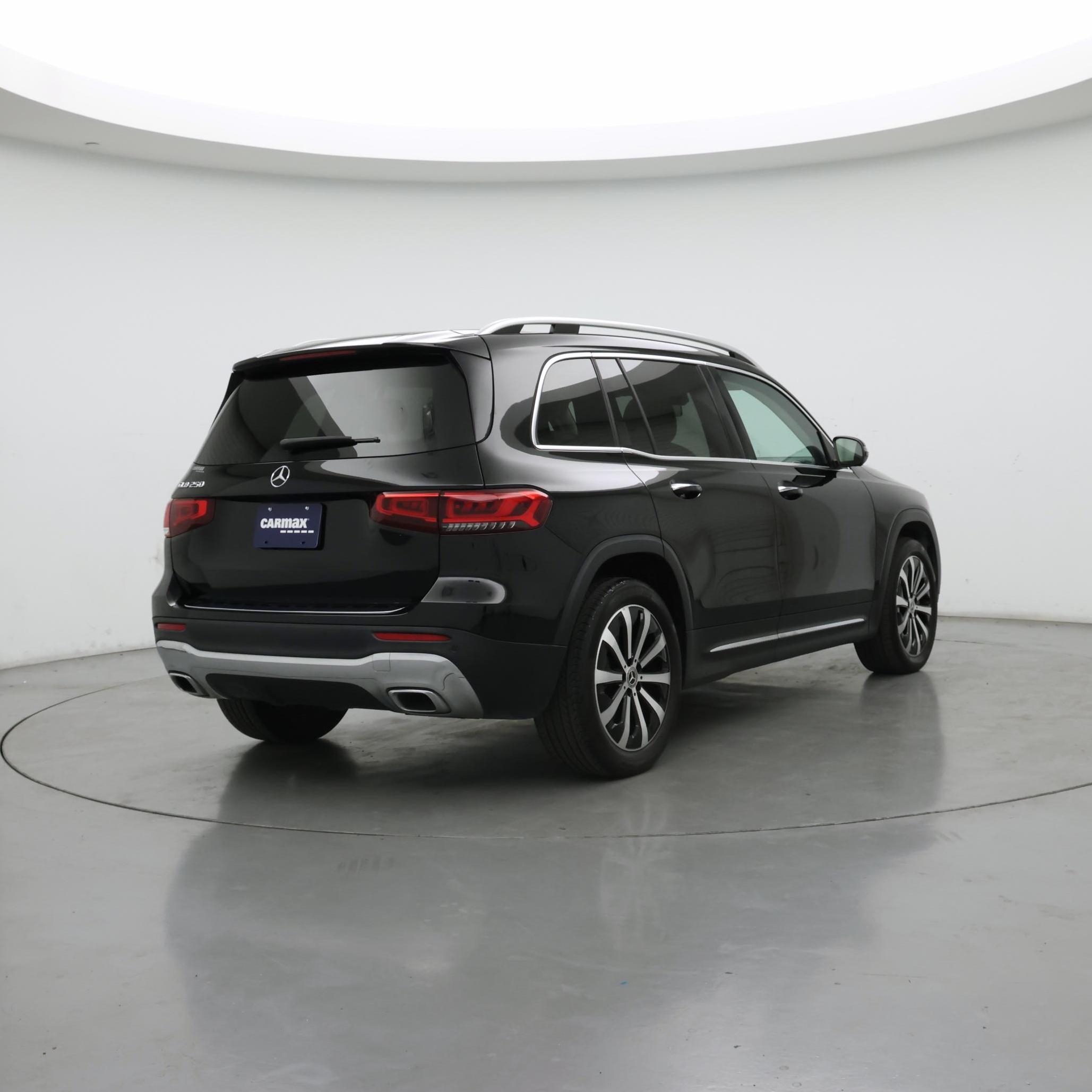 Thumbnail: 2021 Mercedes-Benz GLB - 8