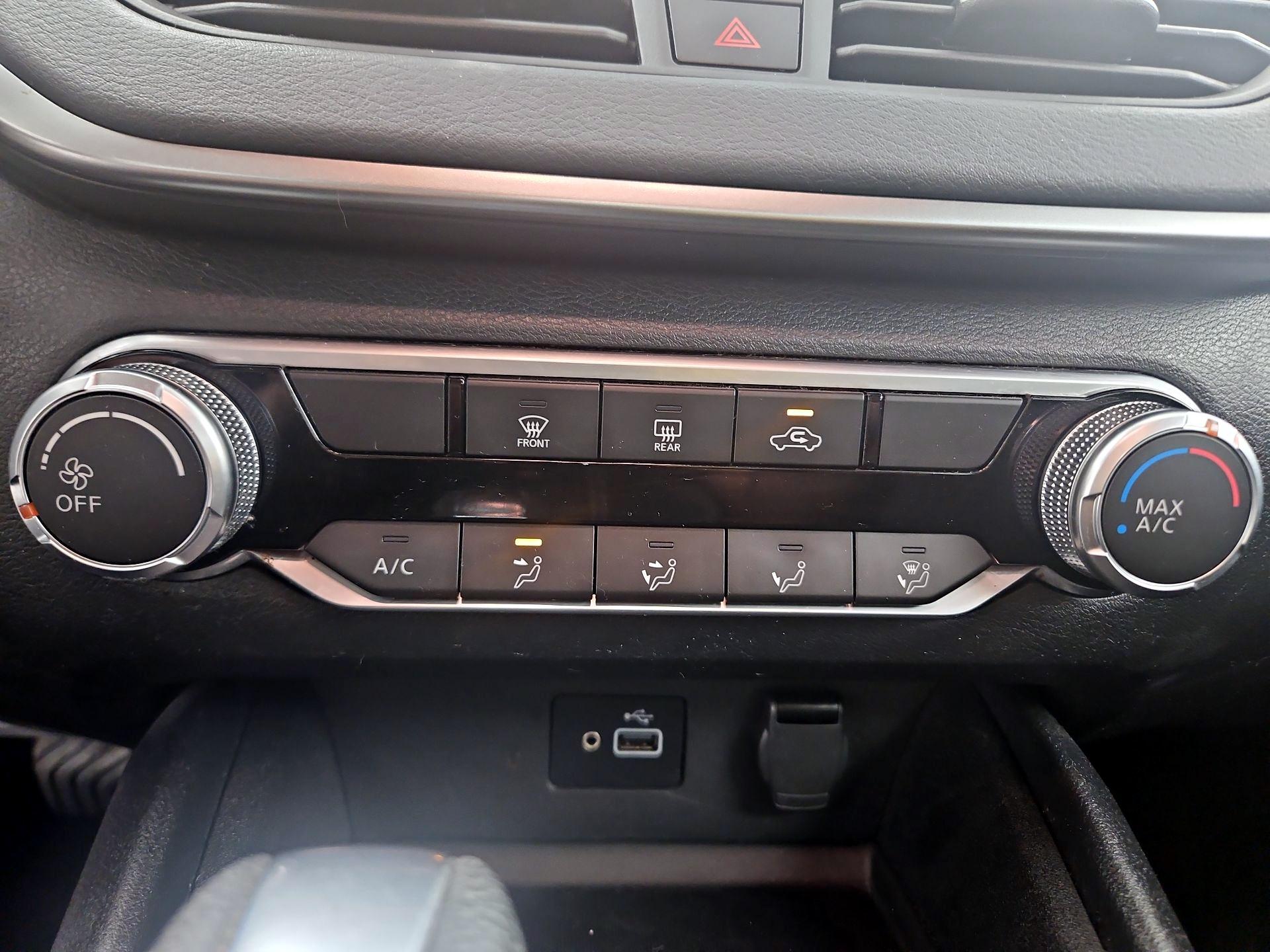 Thumbnail: 2021 Nissan Altima - 15