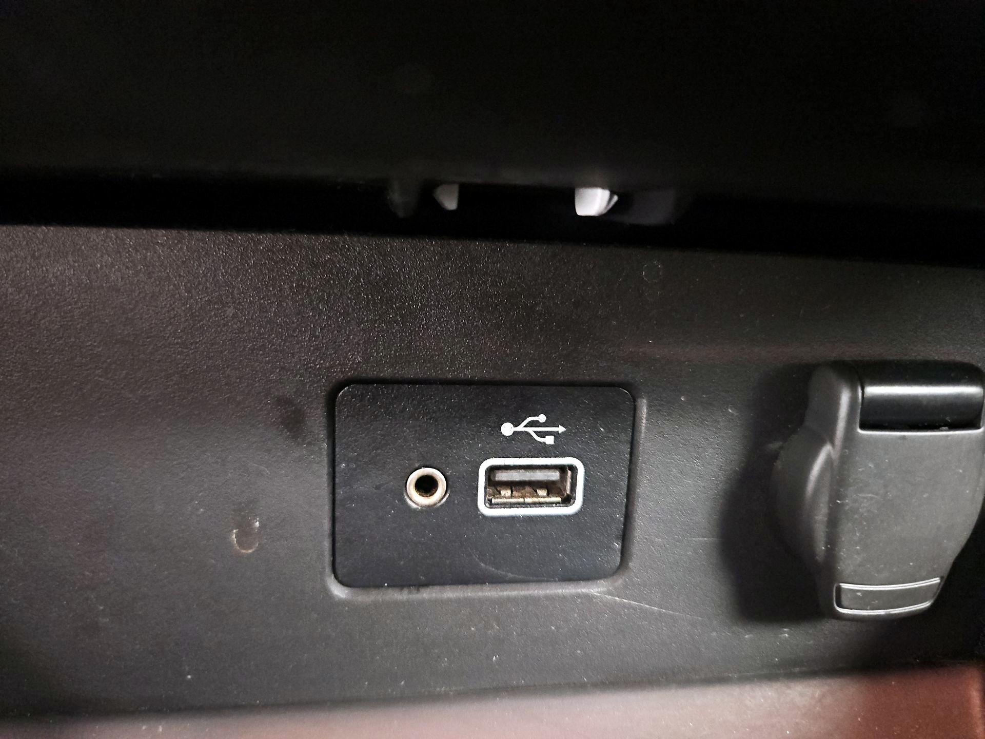 Thumbnail: 2021 Nissan Altima - 17