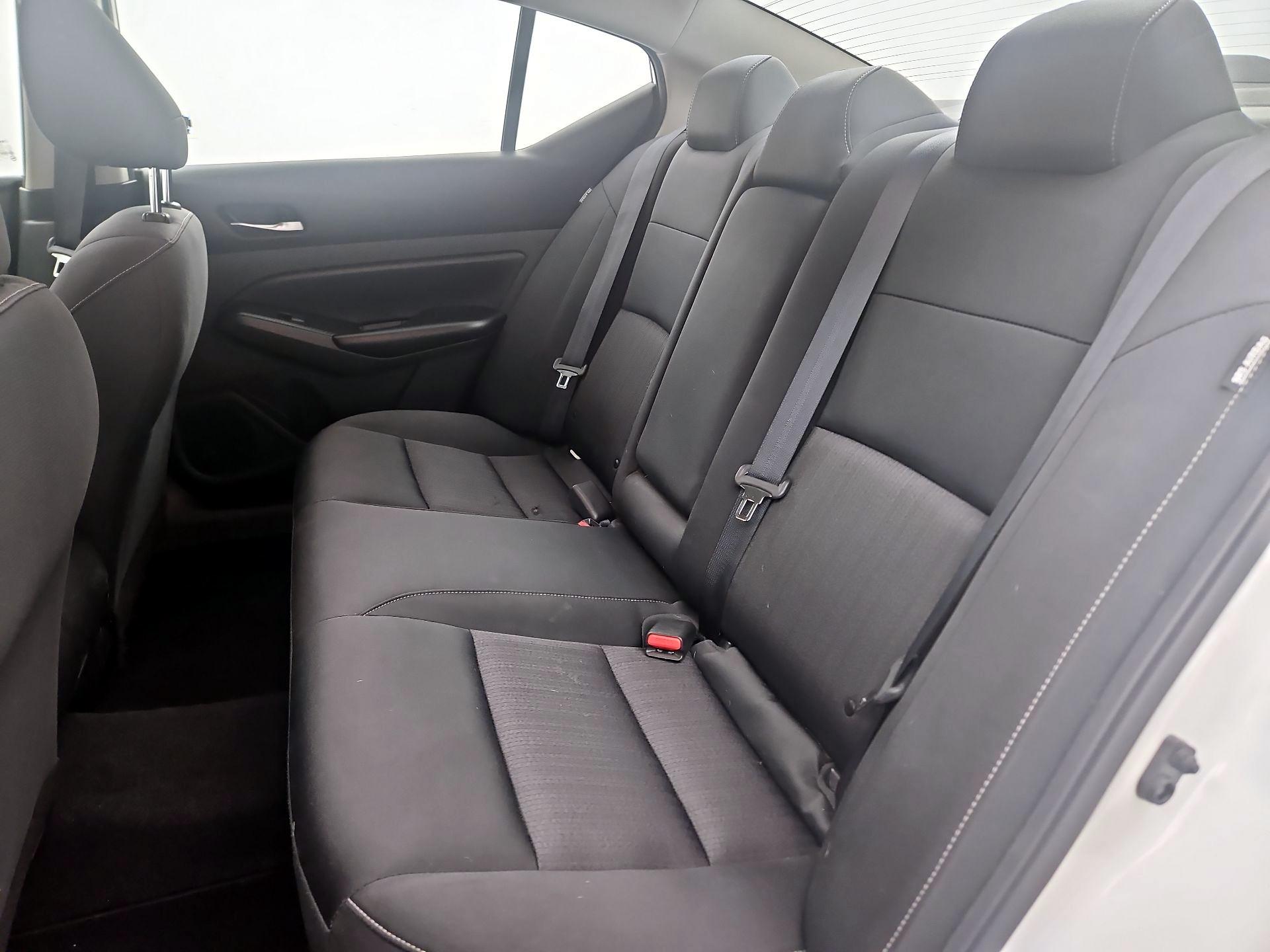 Thumbnail: 2021 Nissan Altima - 18