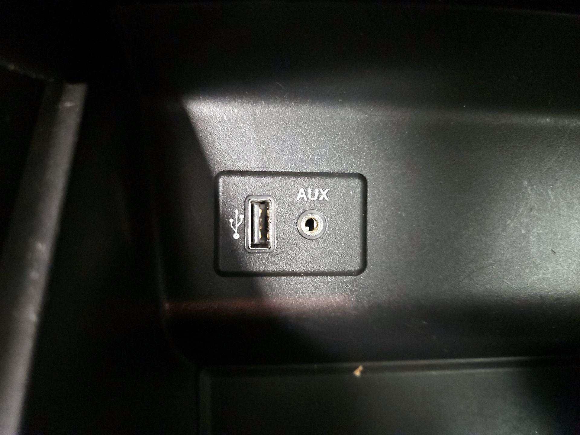 Thumbnail: 2017 Nissan Altima - 18