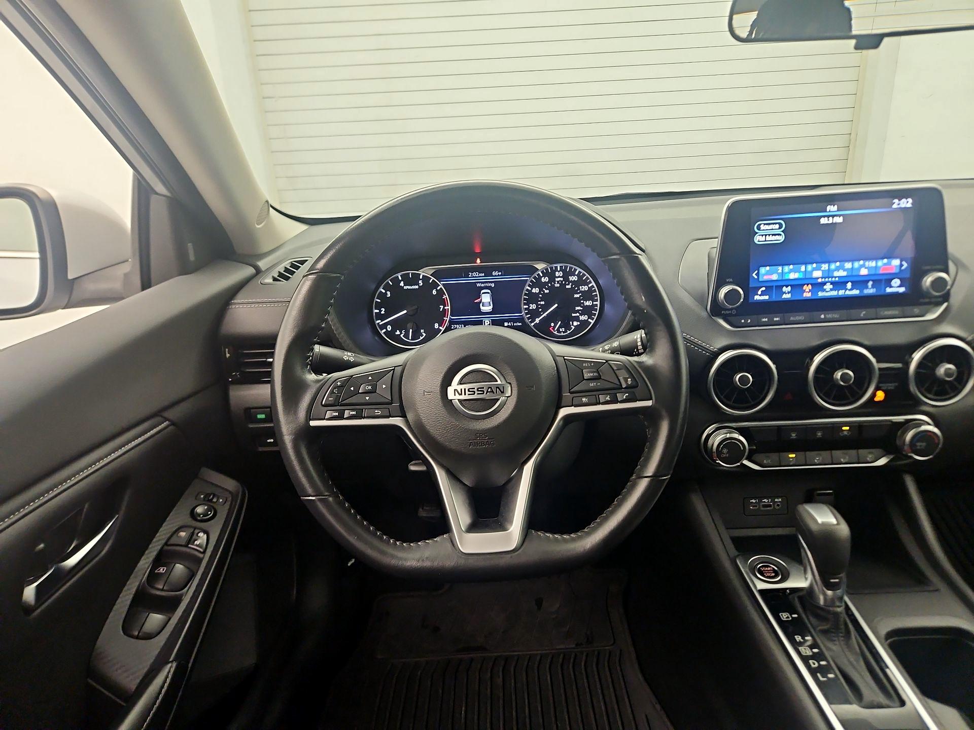 Thumbnail: 2022 Nissan Sentra - 10