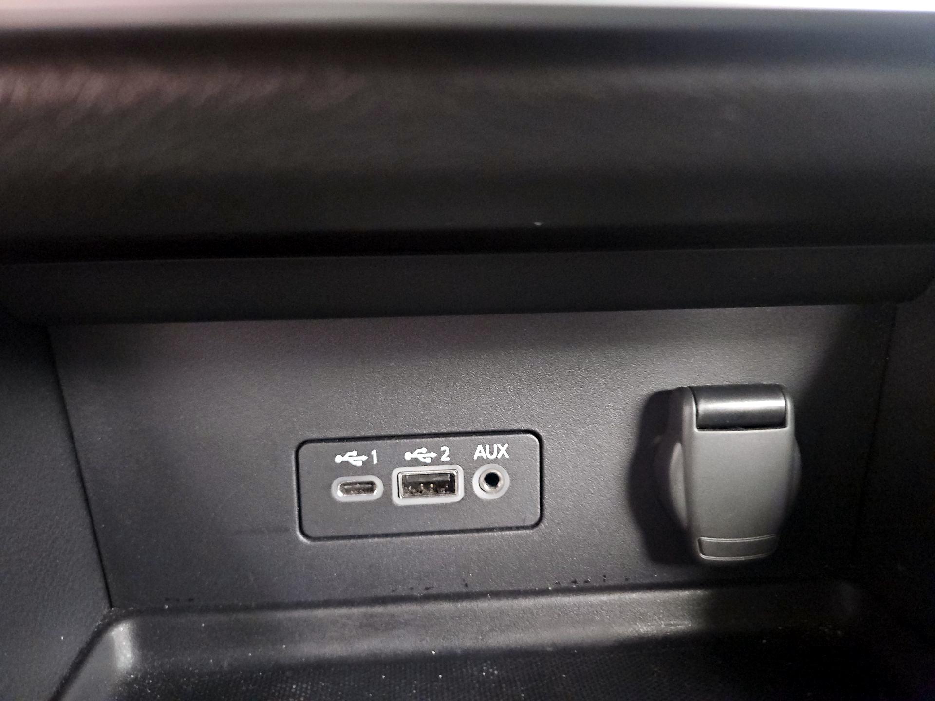 Thumbnail: 2022 Nissan Sentra - 18