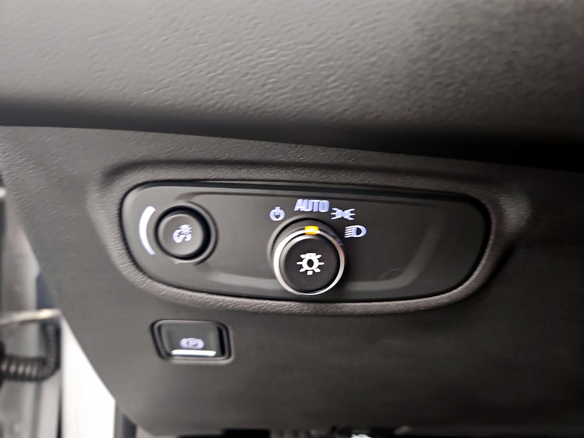 Thumbnail: 2022 GMC Terrain - 13