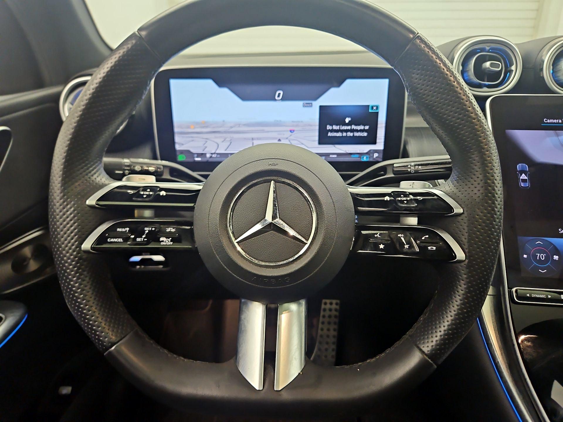 Thumbnail: 2023 Mercedes-Benz GLC - 10