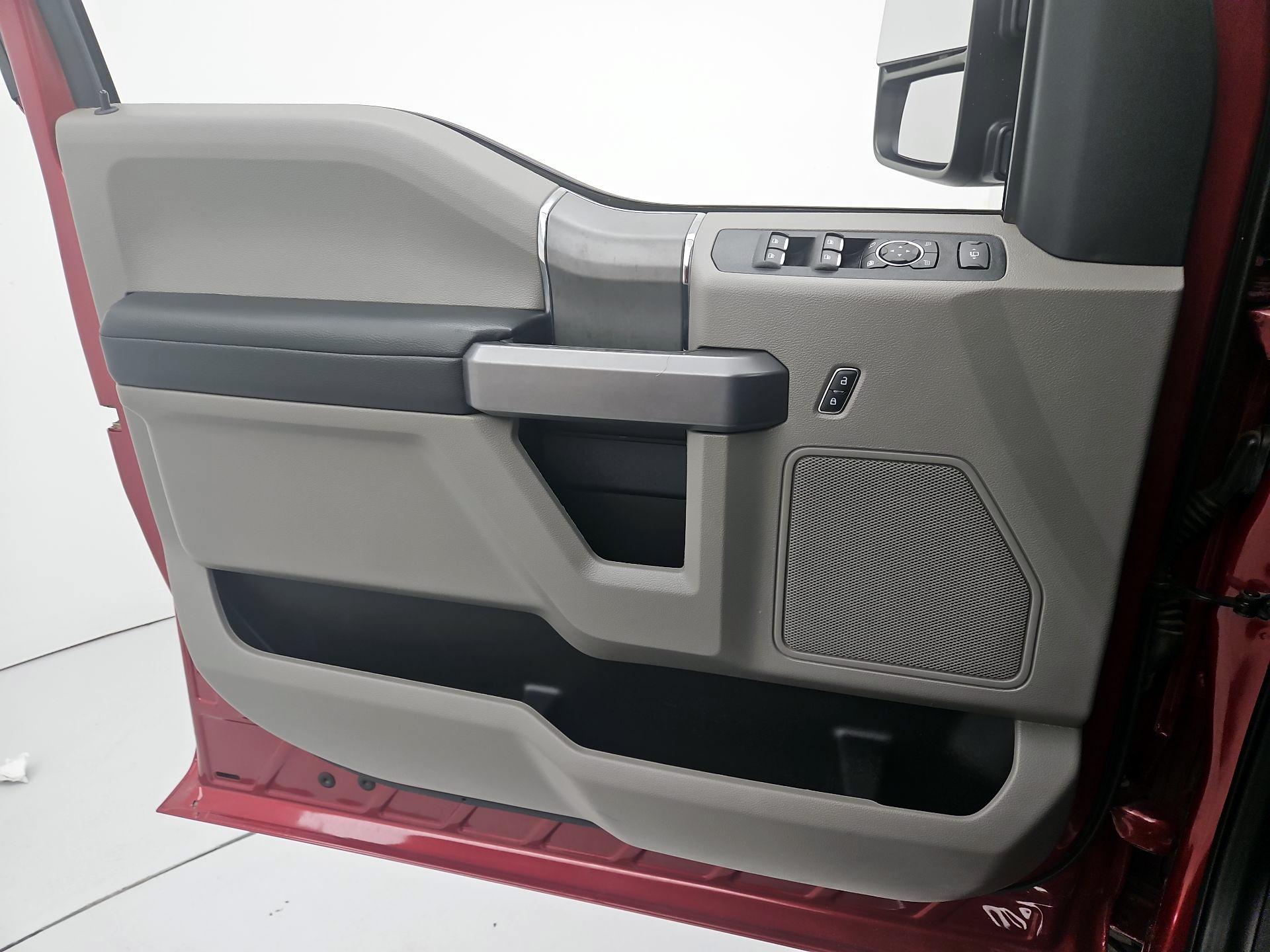 Thumbnail: 2022 Ford F-250 - 12