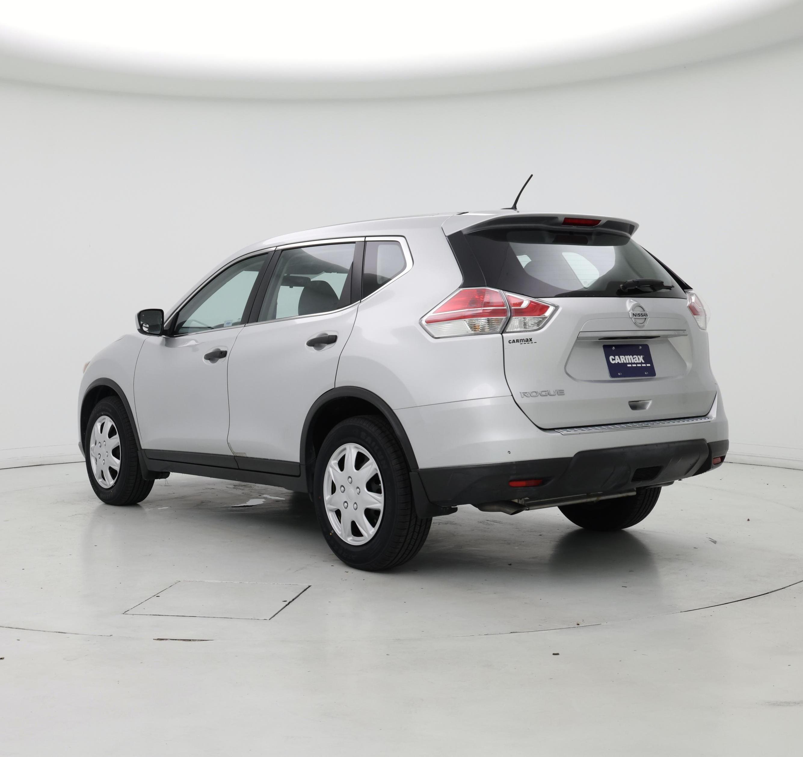 Thumbnail: 2016 Nissan Rogue - 2