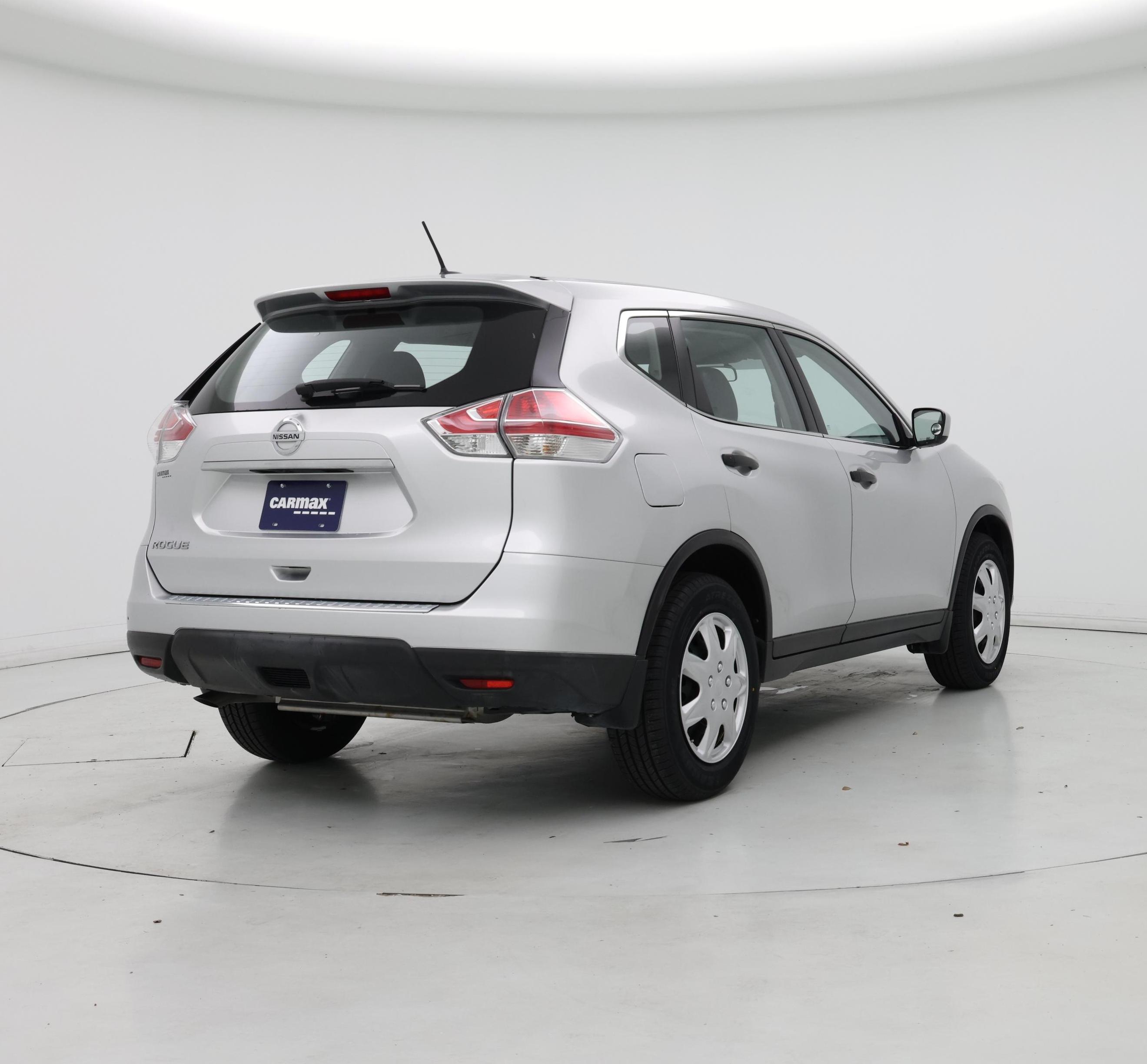 Thumbnail: 2016 Nissan Rogue - 8