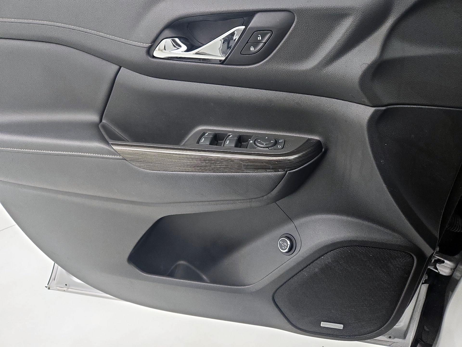 Thumbnail: 2020 GMC Acadia - 12