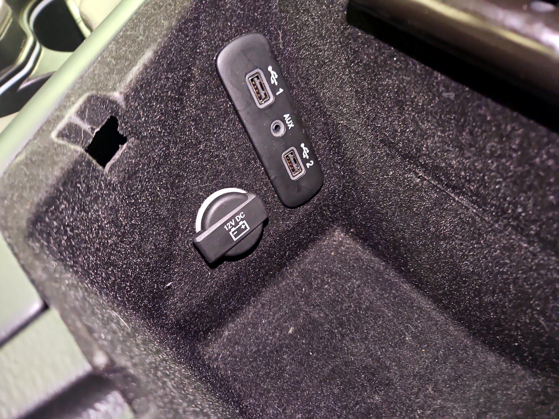 Thumbnail: 2021 Dodge Challenger - 18