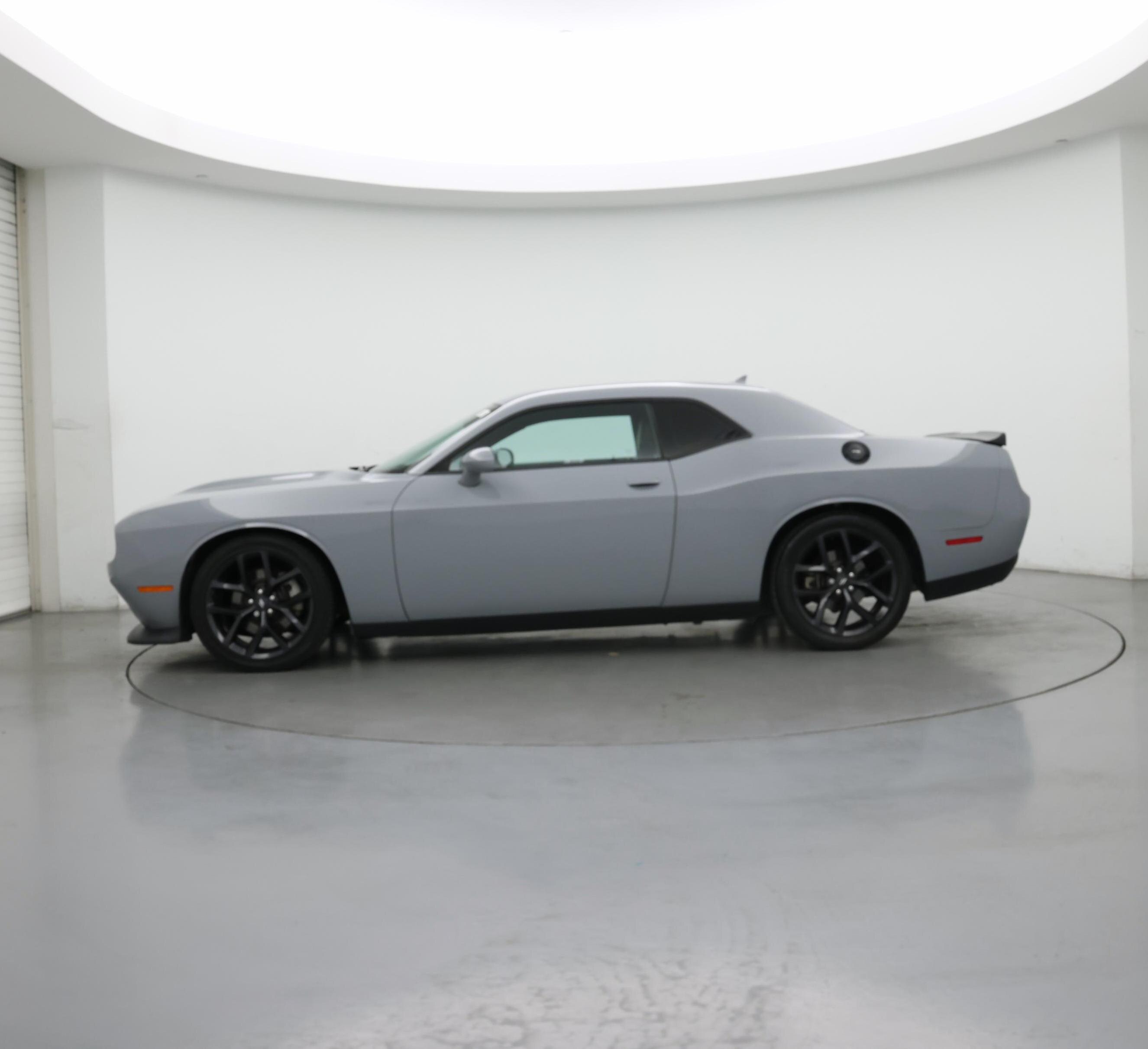 Thumbnail: 2021 Dodge Challenger - 3