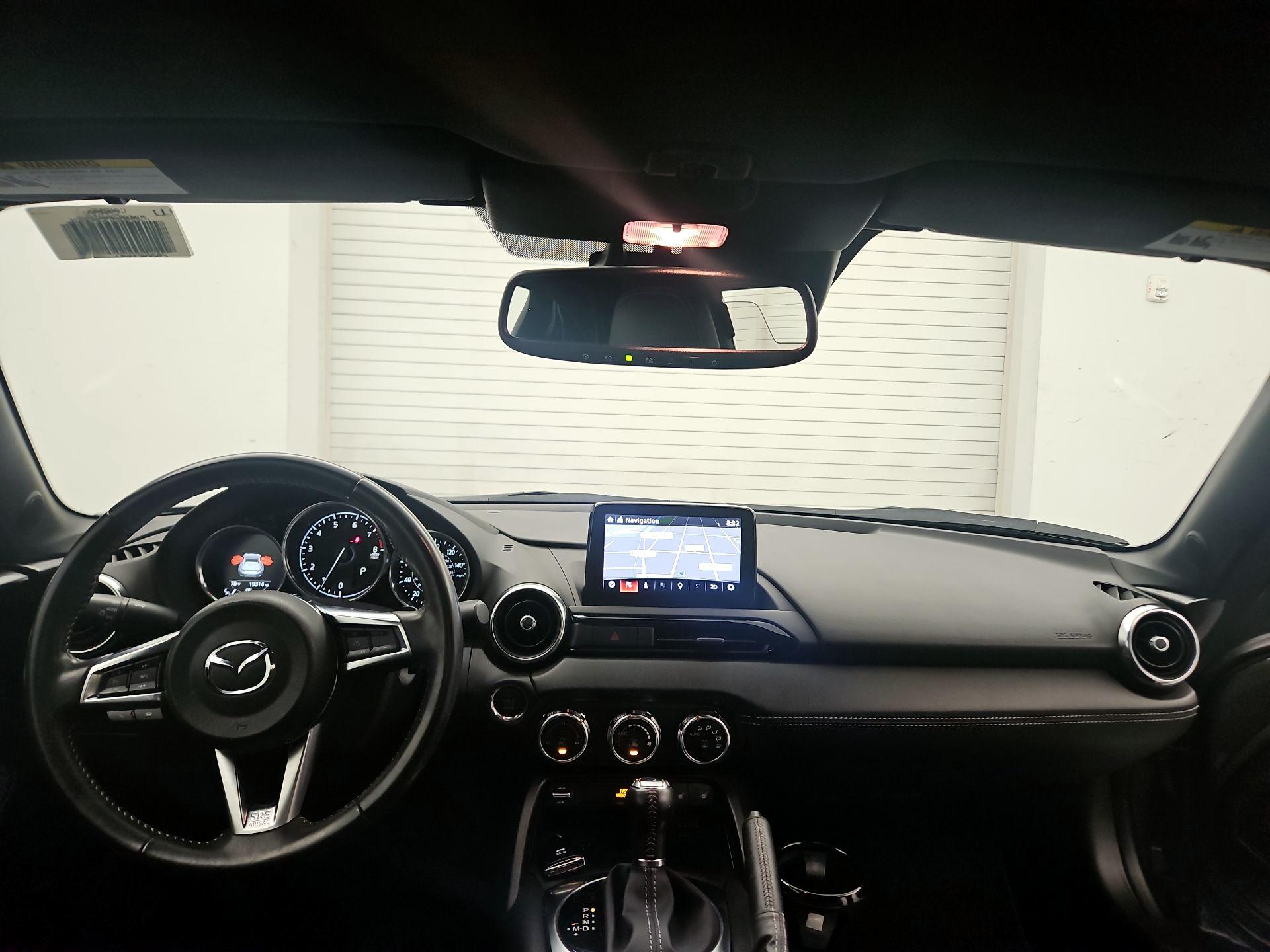 Thumbnail: 2021 Mazda MX-5 Miata - 9
