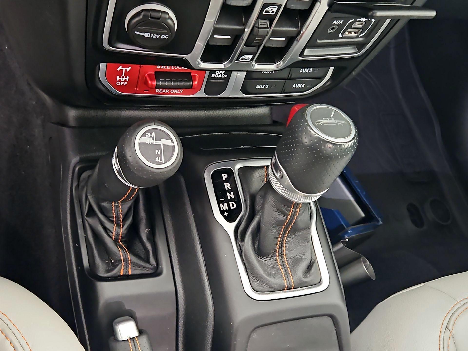 Thumbnail: 2021 Jeep Gladiator - 18