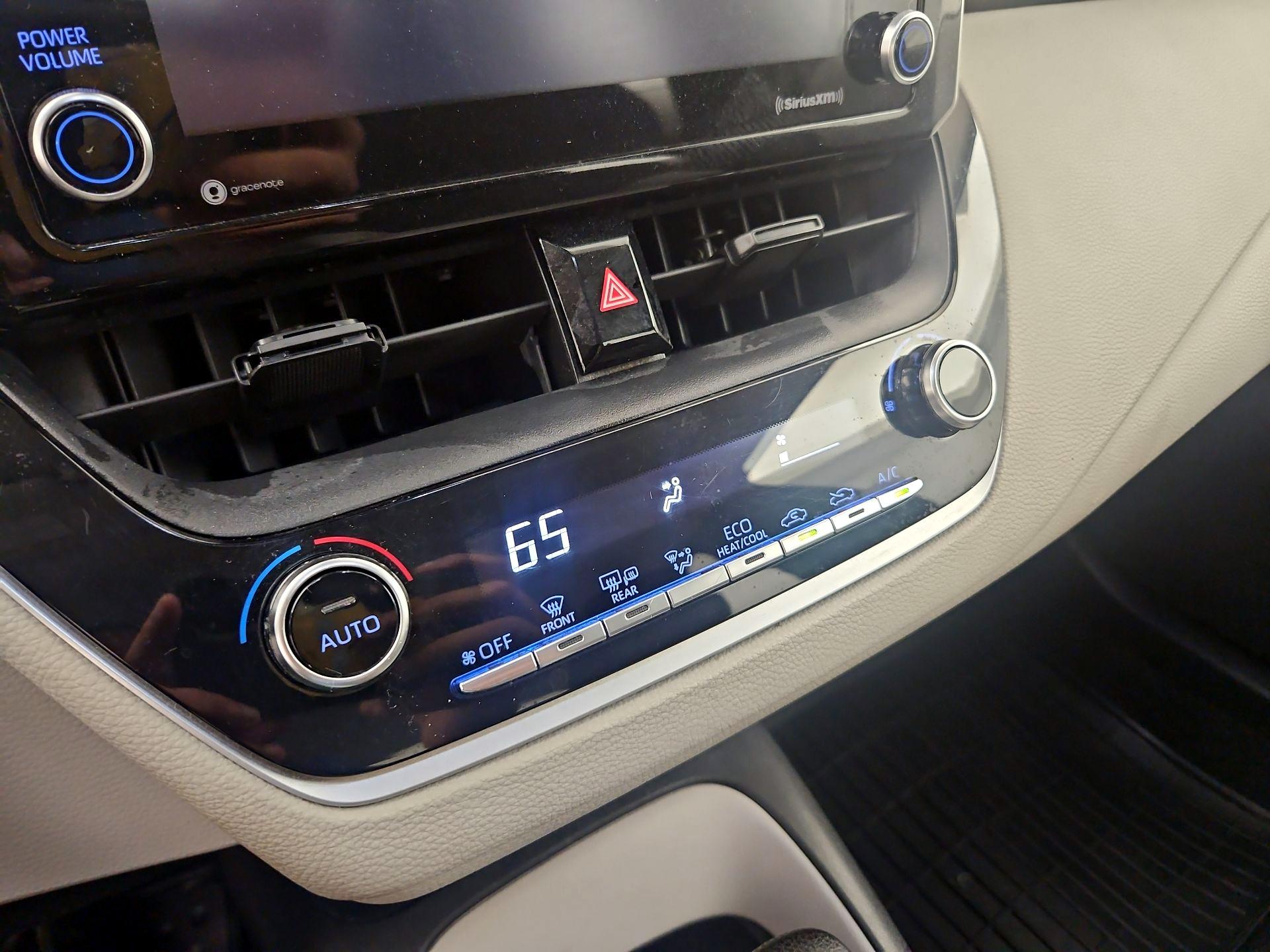 Thumbnail: 2021 Toyota Corolla - 16