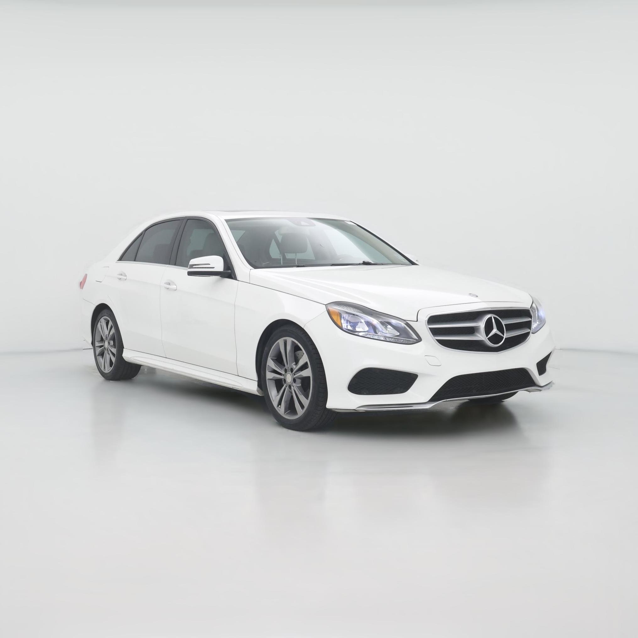 Thumbnail: 2016 Mercedes-Benz E-Class - 1