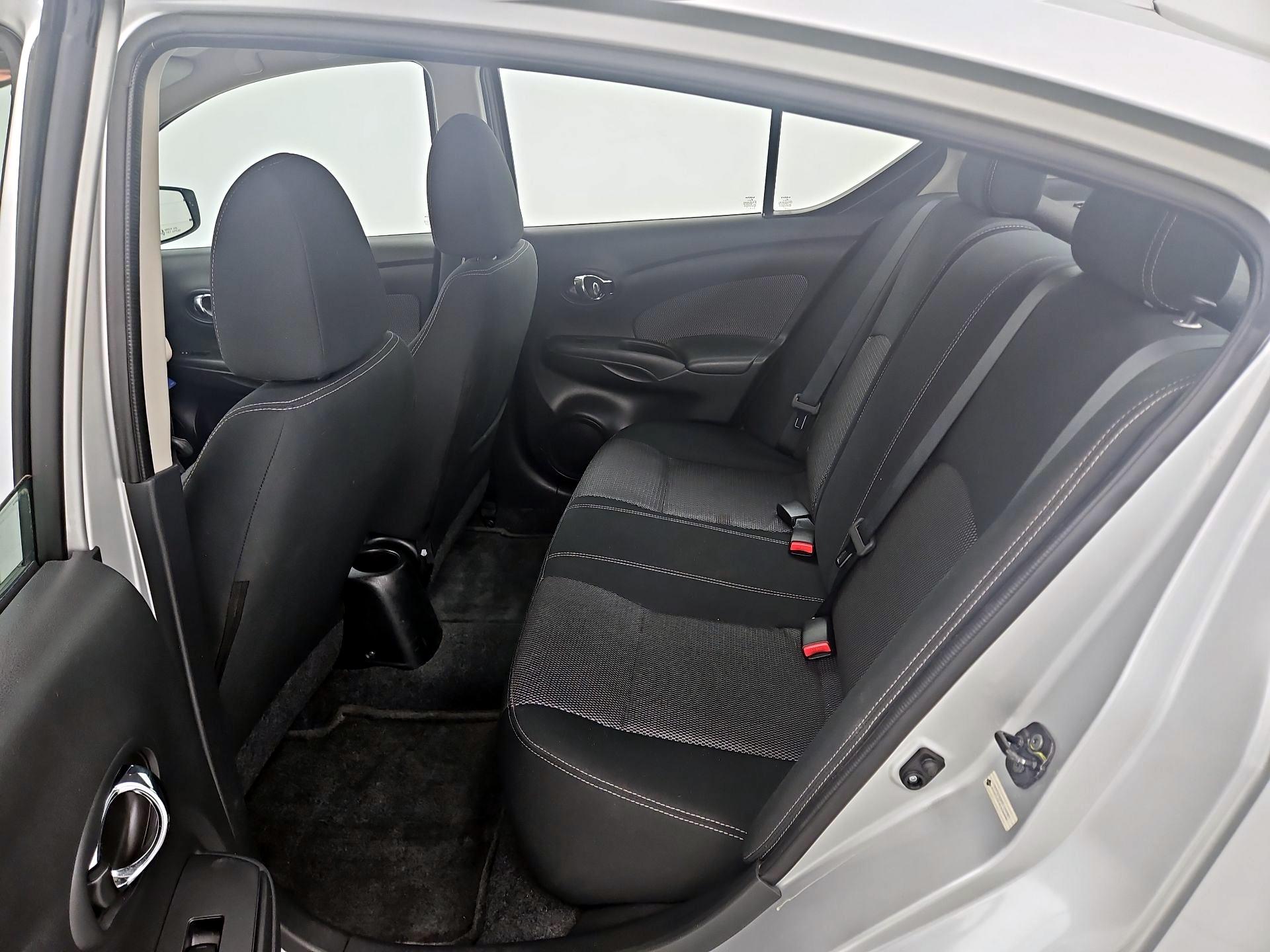 Thumbnail: 2015 Nissan Versa - 17