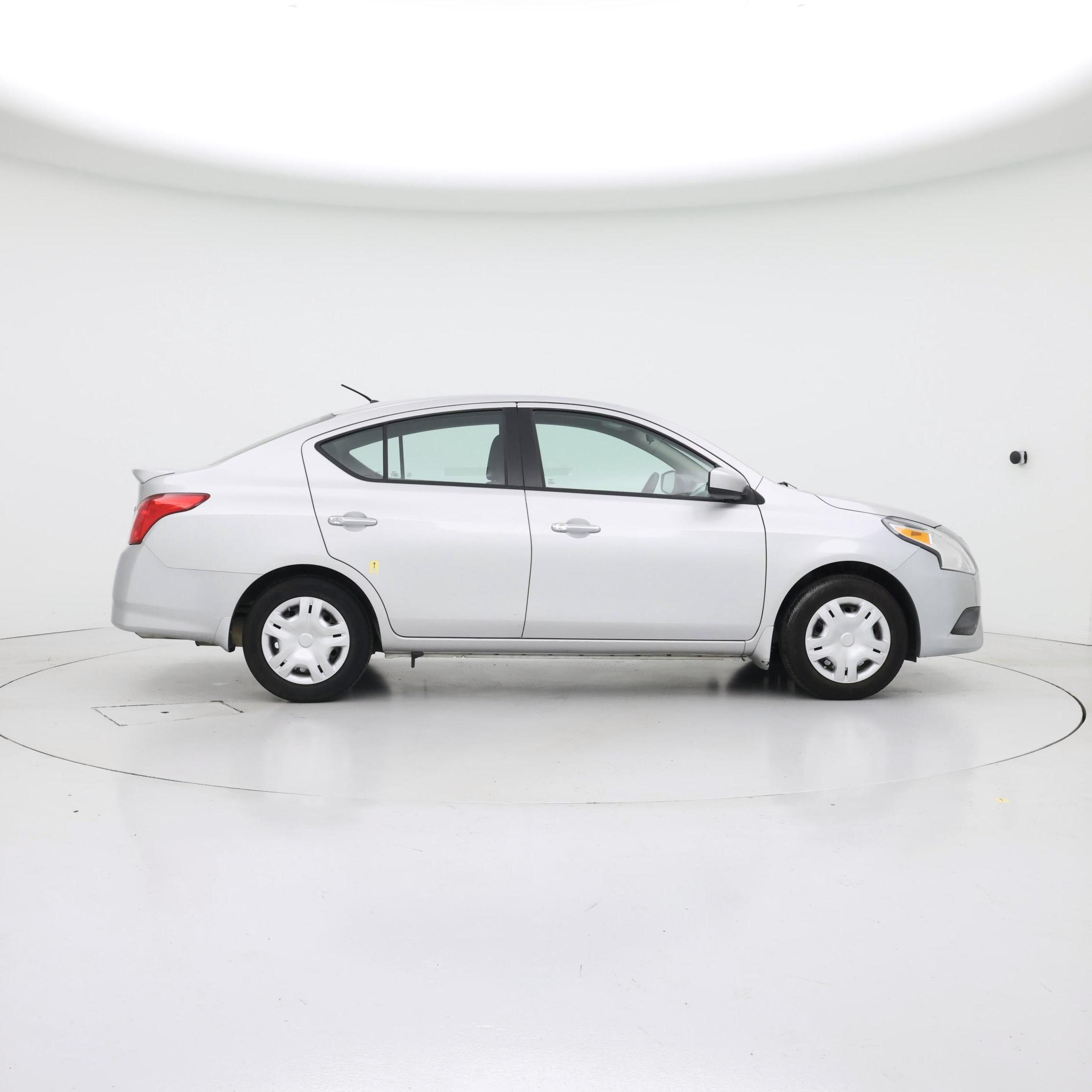 Thumbnail: 2015 Nissan Versa - 7