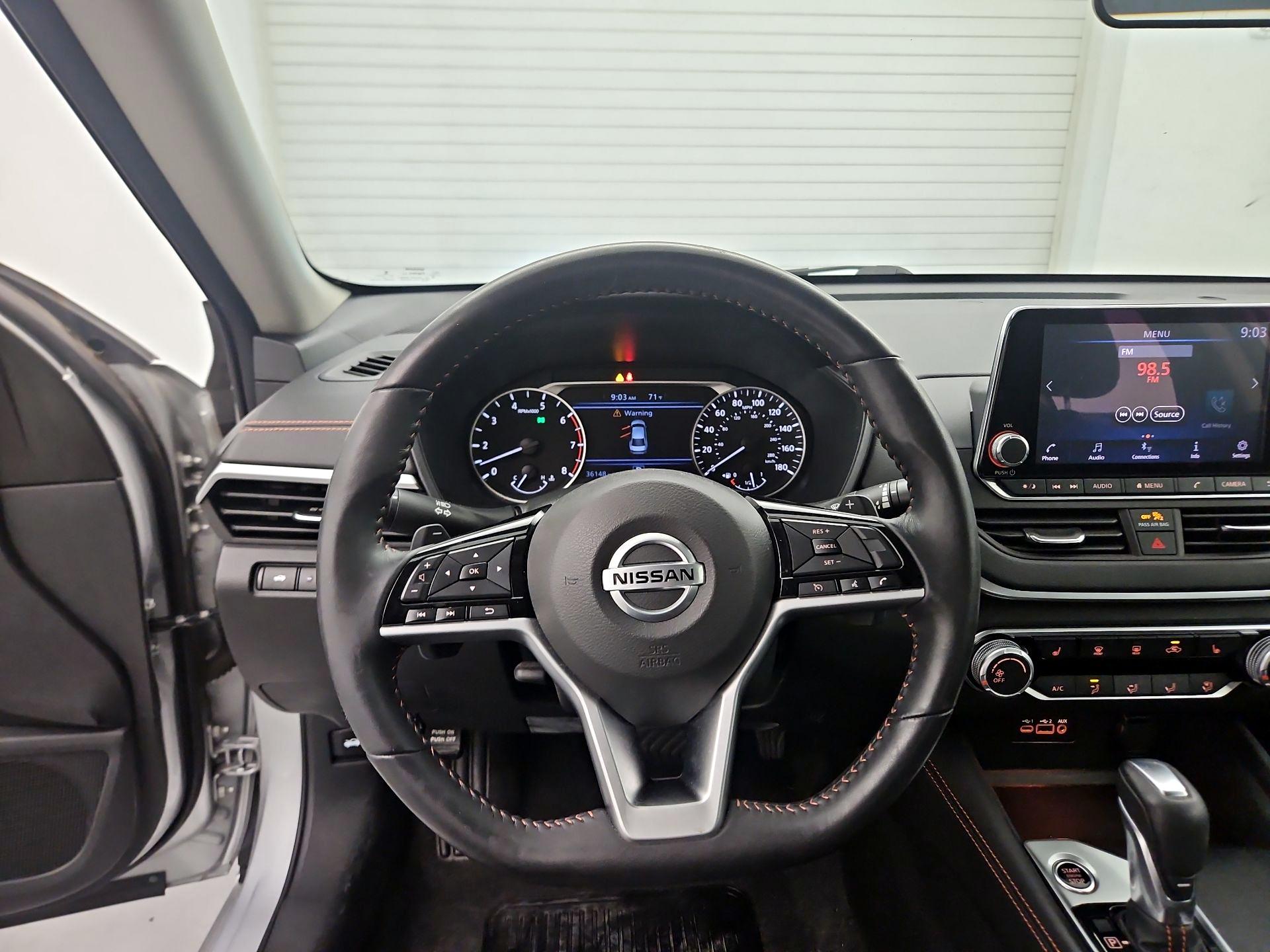 Thumbnail: 2021 Nissan Altima - 10