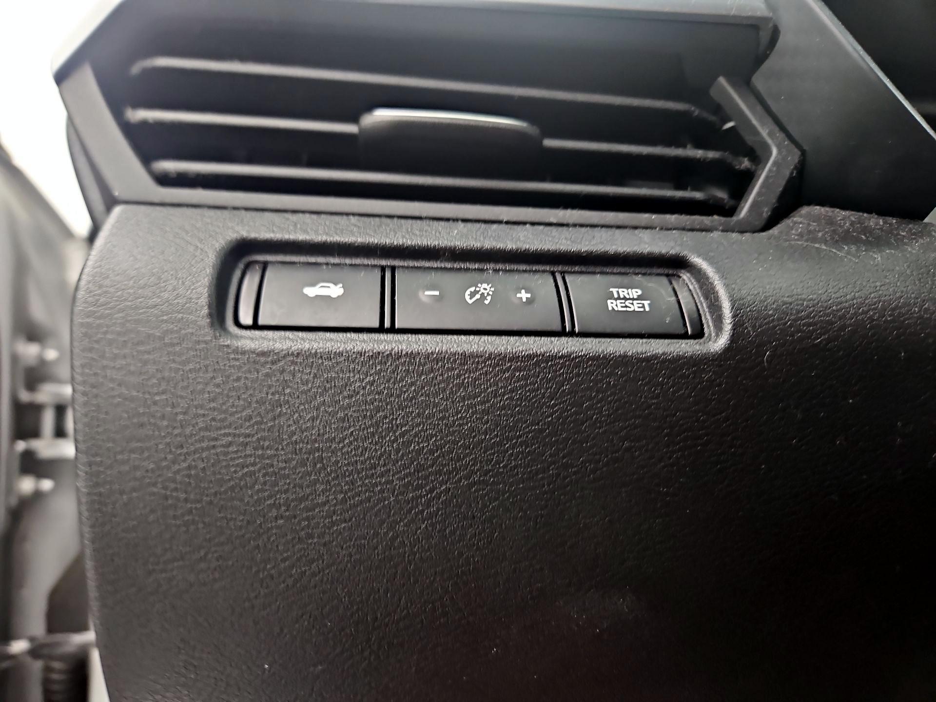 Thumbnail: 2021 Nissan Altima - 13