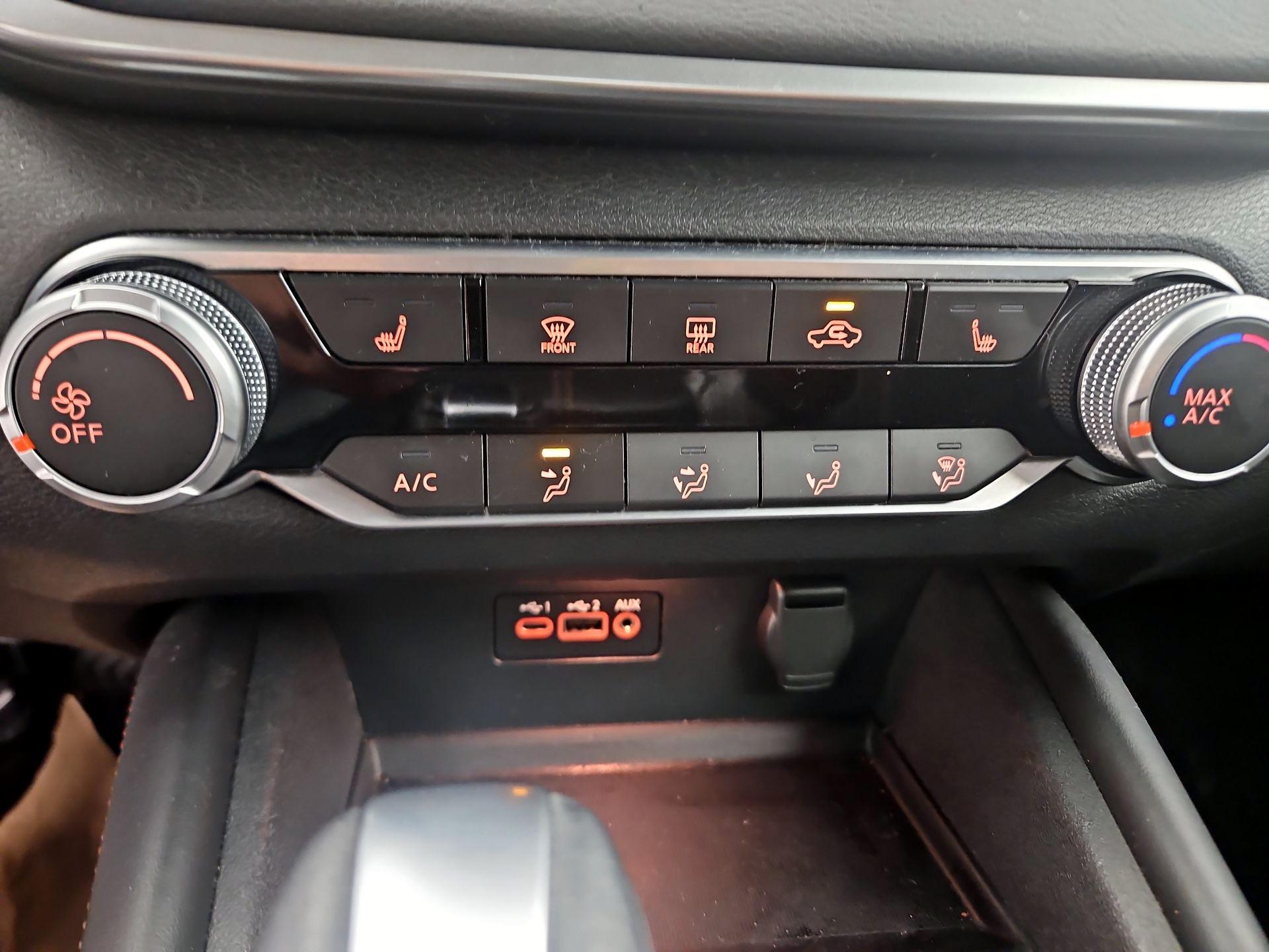 Thumbnail: 2021 Nissan Altima - 16