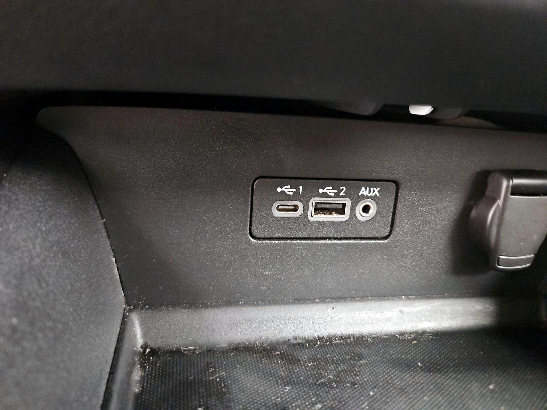 Thumbnail: 2021 Nissan Altima - 18