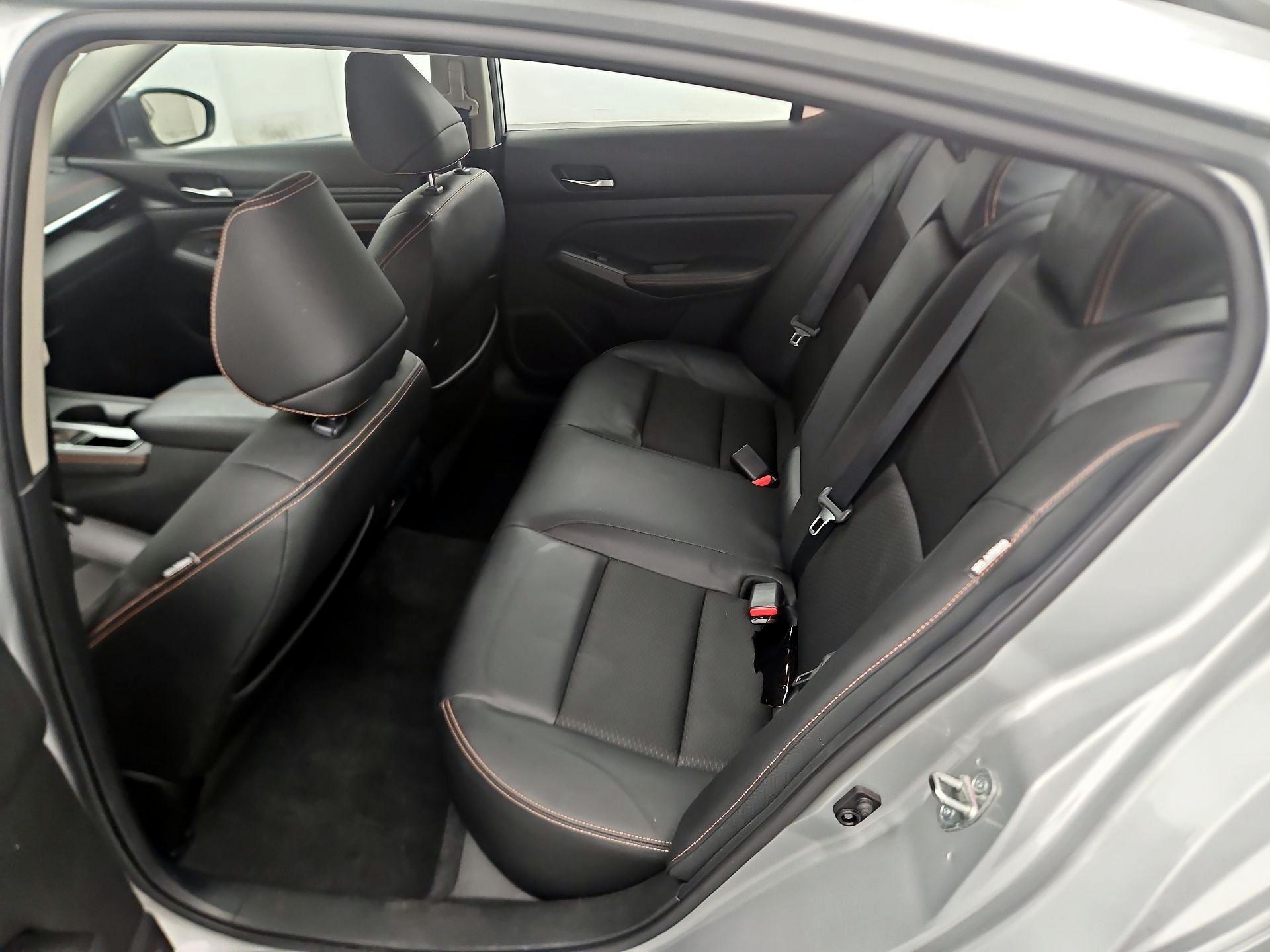 Thumbnail: 2021 Nissan Altima - 20