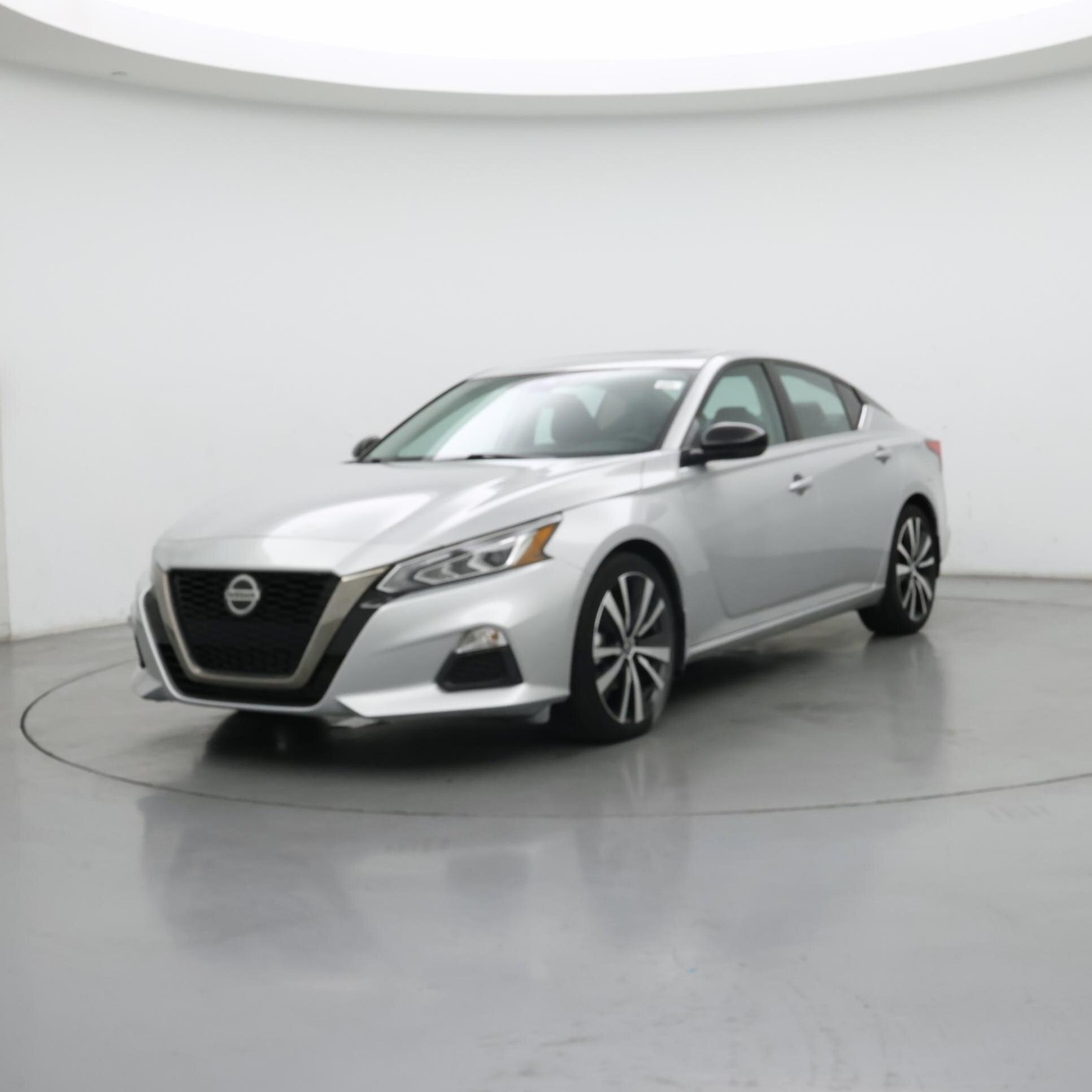 Thumbnail: 2021 Nissan Altima - 4