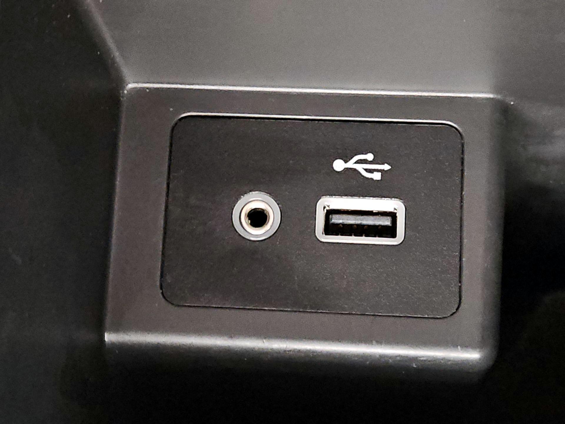 Thumbnail: 2019 Nissan Sentra - 18