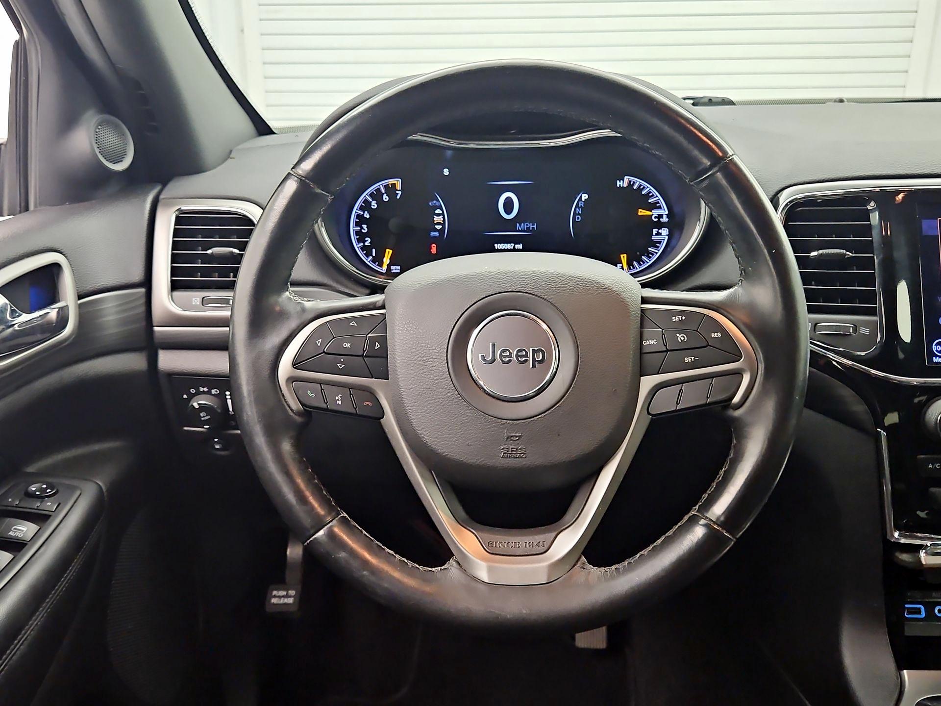 Thumbnail: 2020 Jeep Grand Cherokee - 10