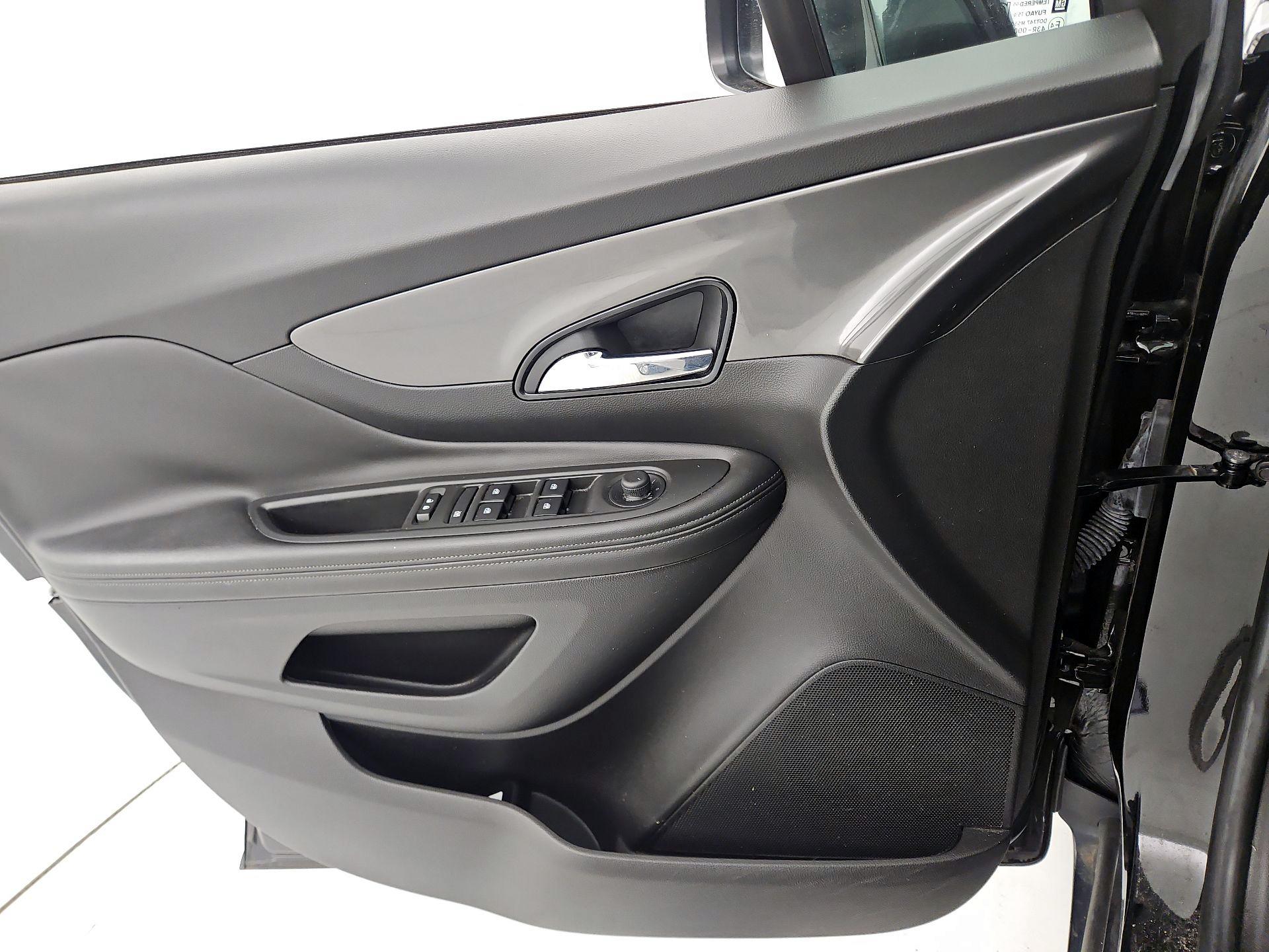 Thumbnail: 2017 Buick Encore - 12