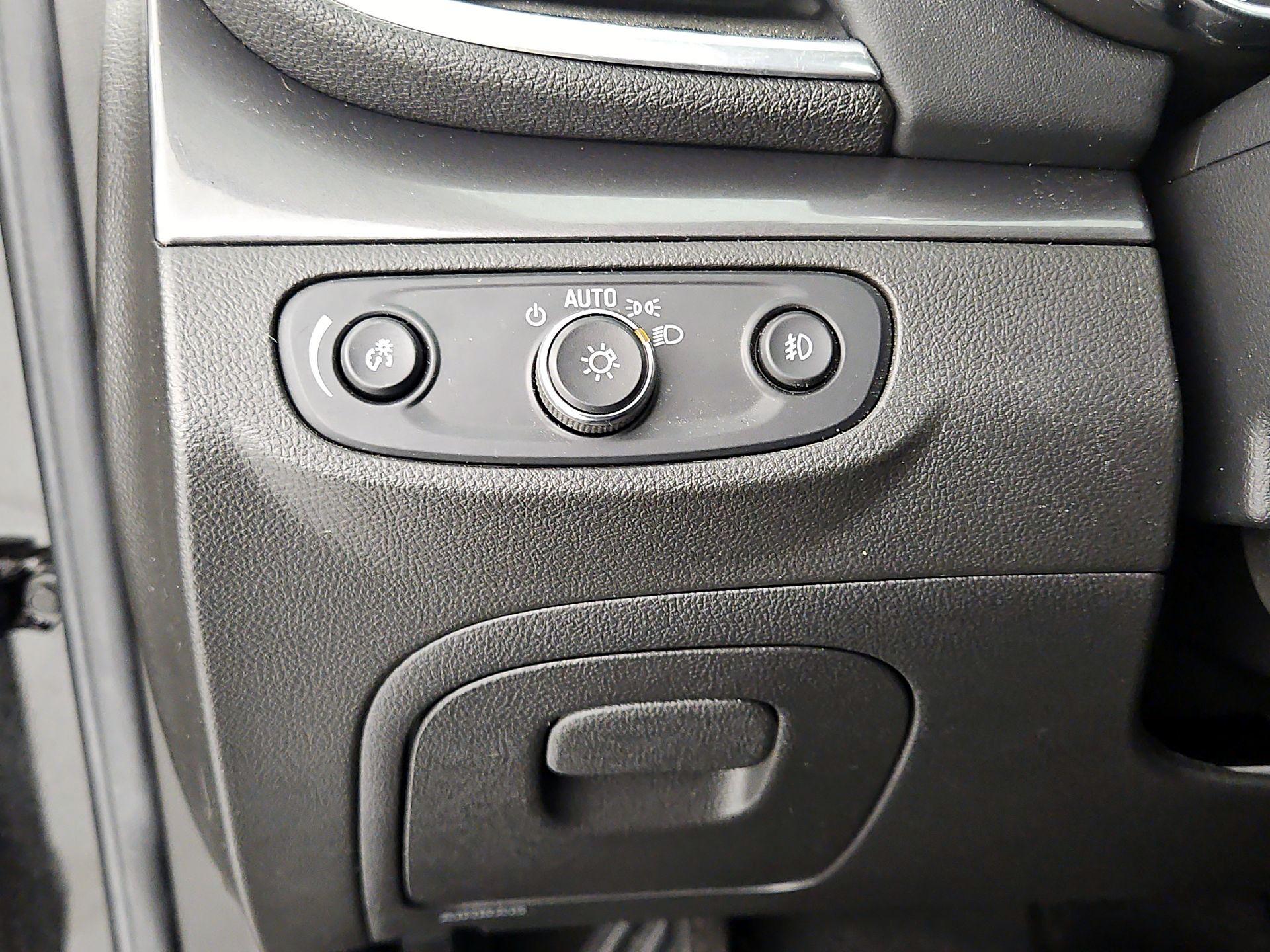 Thumbnail: 2017 Buick Encore - 13