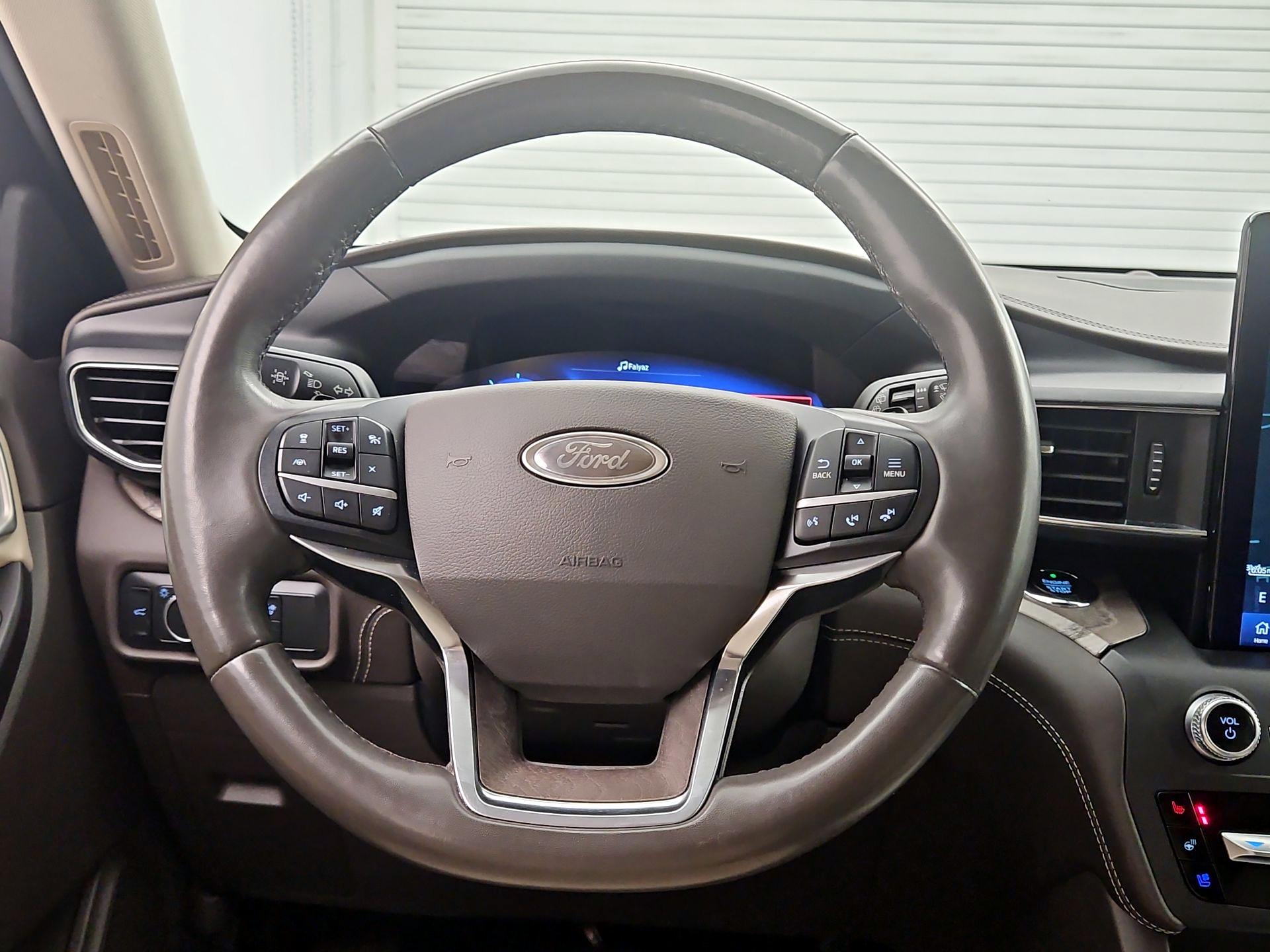 Thumbnail: 2020 Ford Explorer - 10