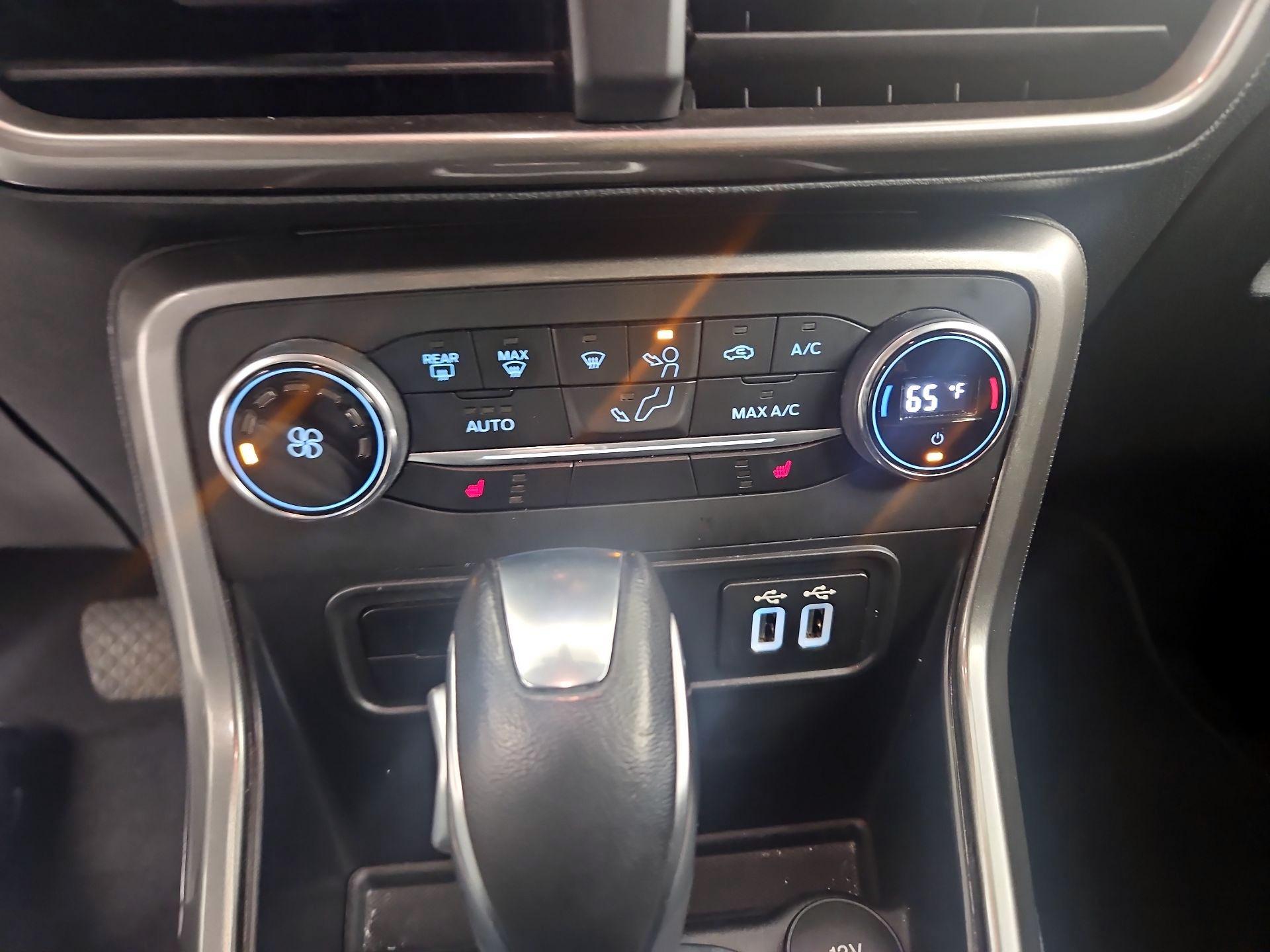 Thumbnail: 2020 Ford EcoSport - 15