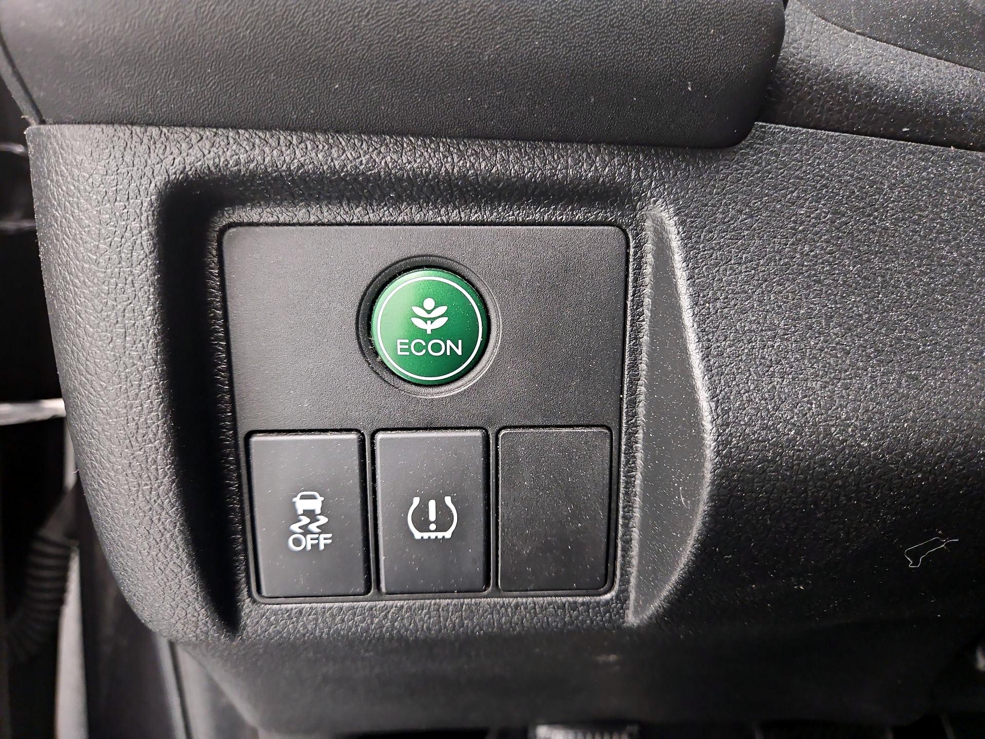 Thumbnail: 2018 Honda HR-V - 13