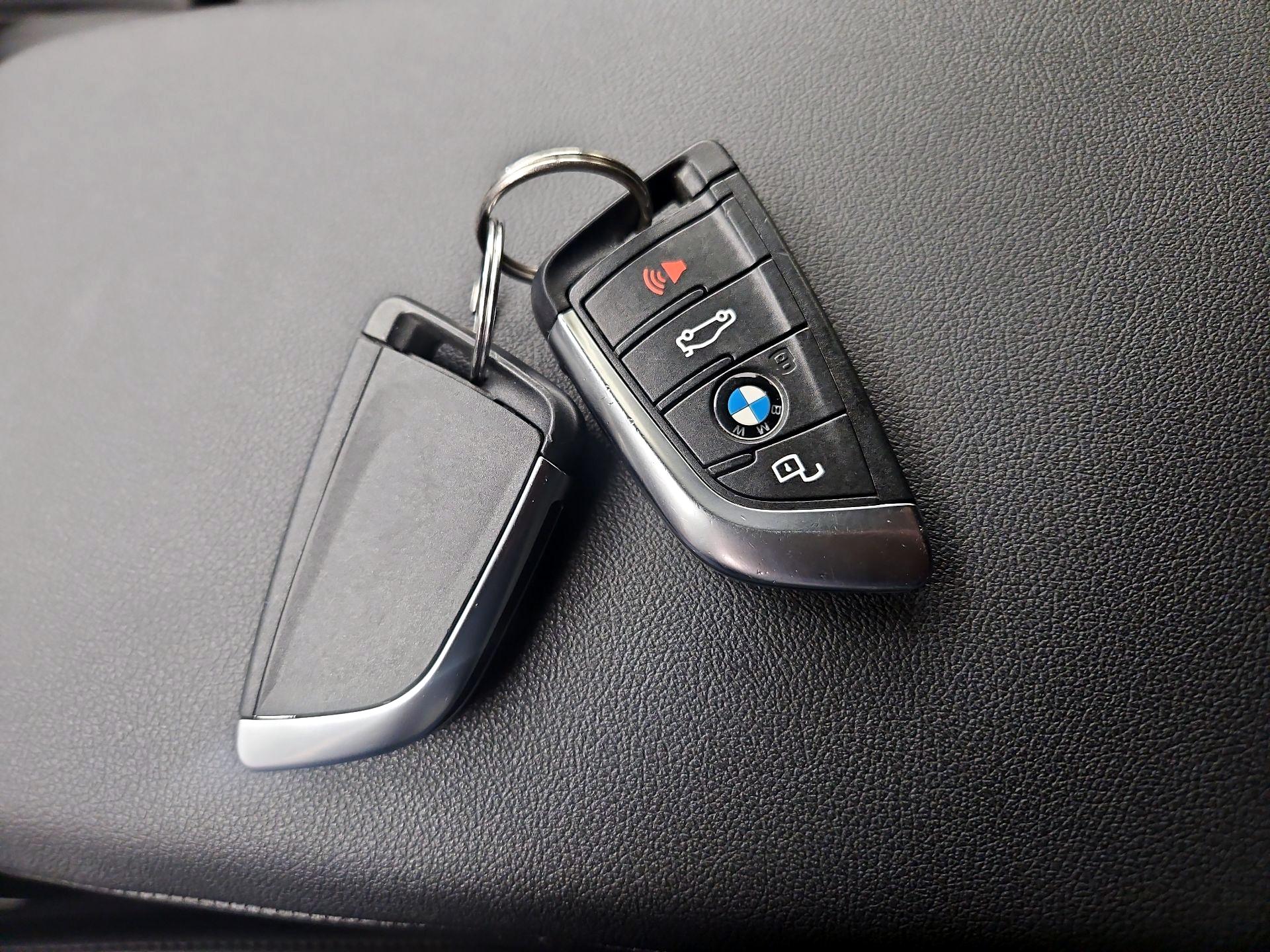 Thumbnail: 2021 BMW X3 - 18