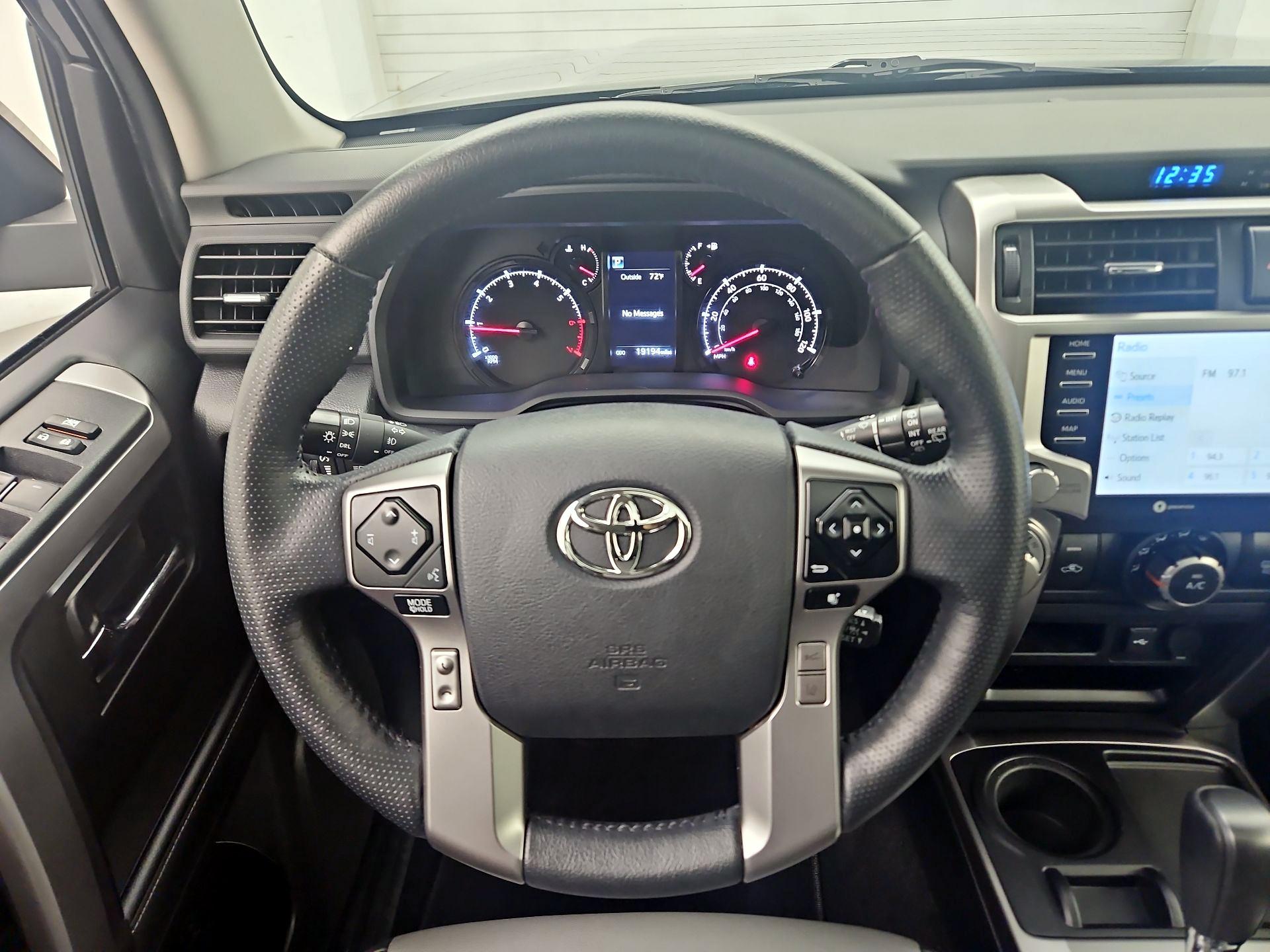 Thumbnail: 2024 Toyota 4Runner - 10