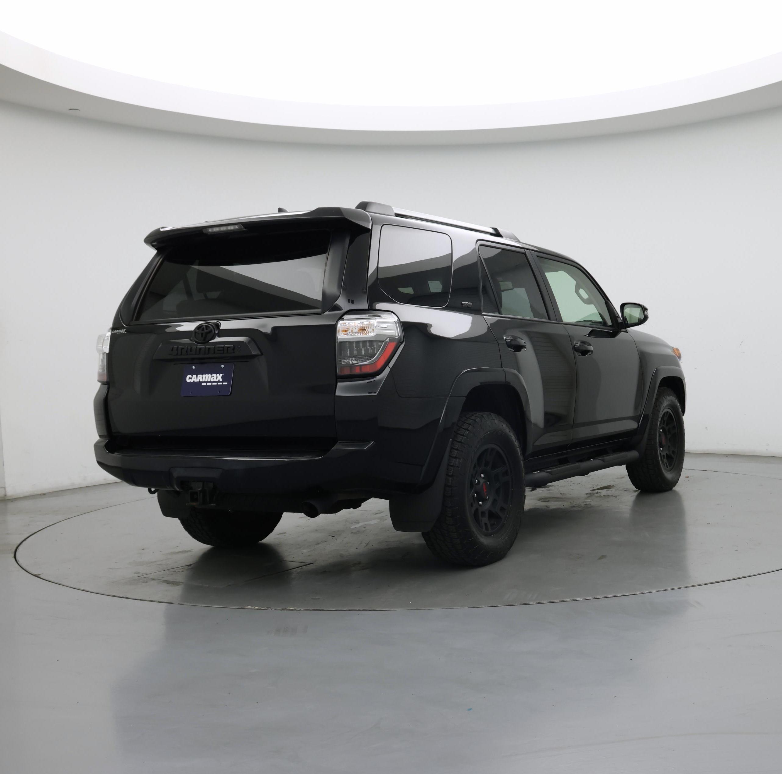 Thumbnail: 2024 Toyota 4Runner - 8