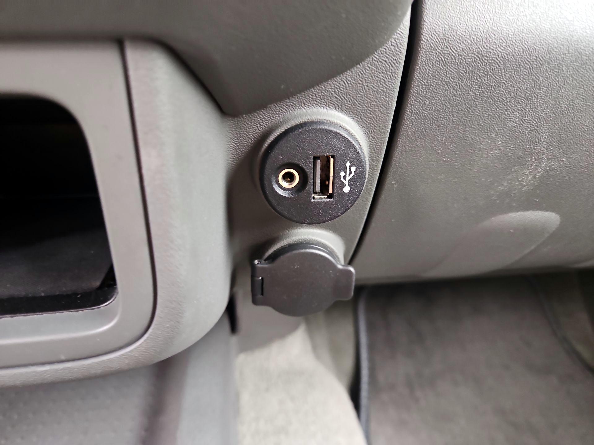 Thumbnail: 2018 Nissan Frontier - 18