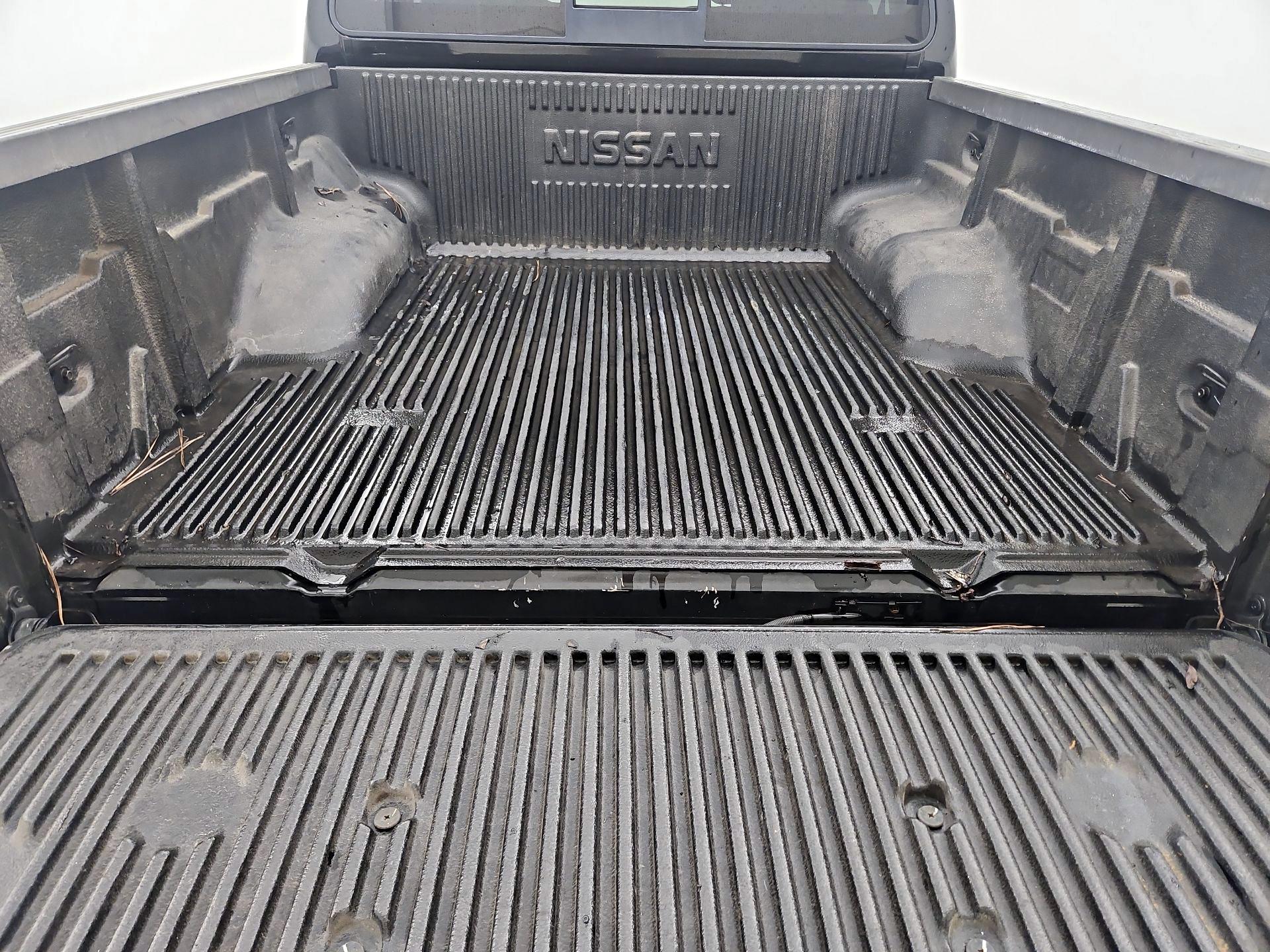 Thumbnail: 2018 Nissan Frontier - 20