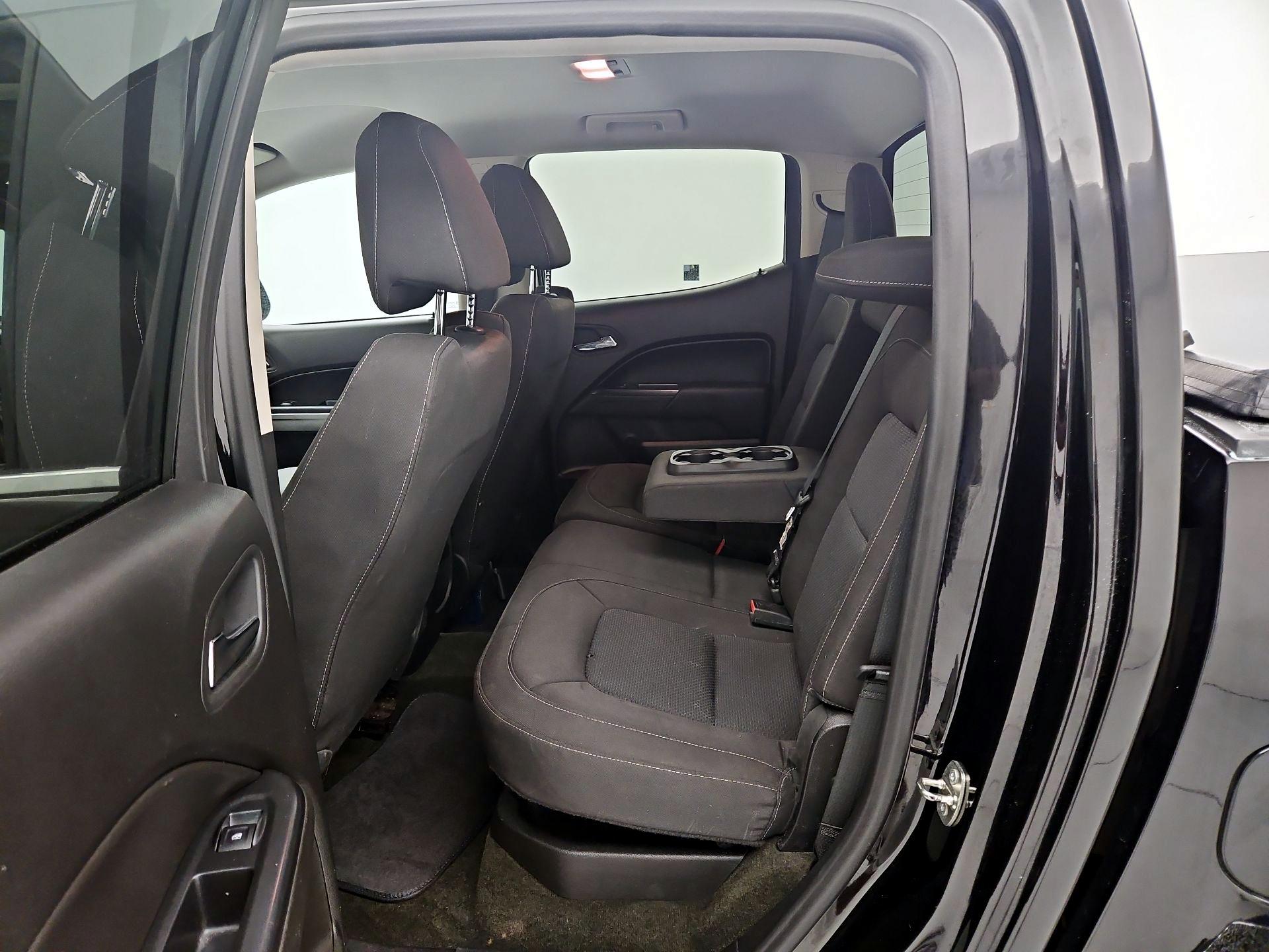 Thumbnail: 2016 Chevrolet Colorado - 19