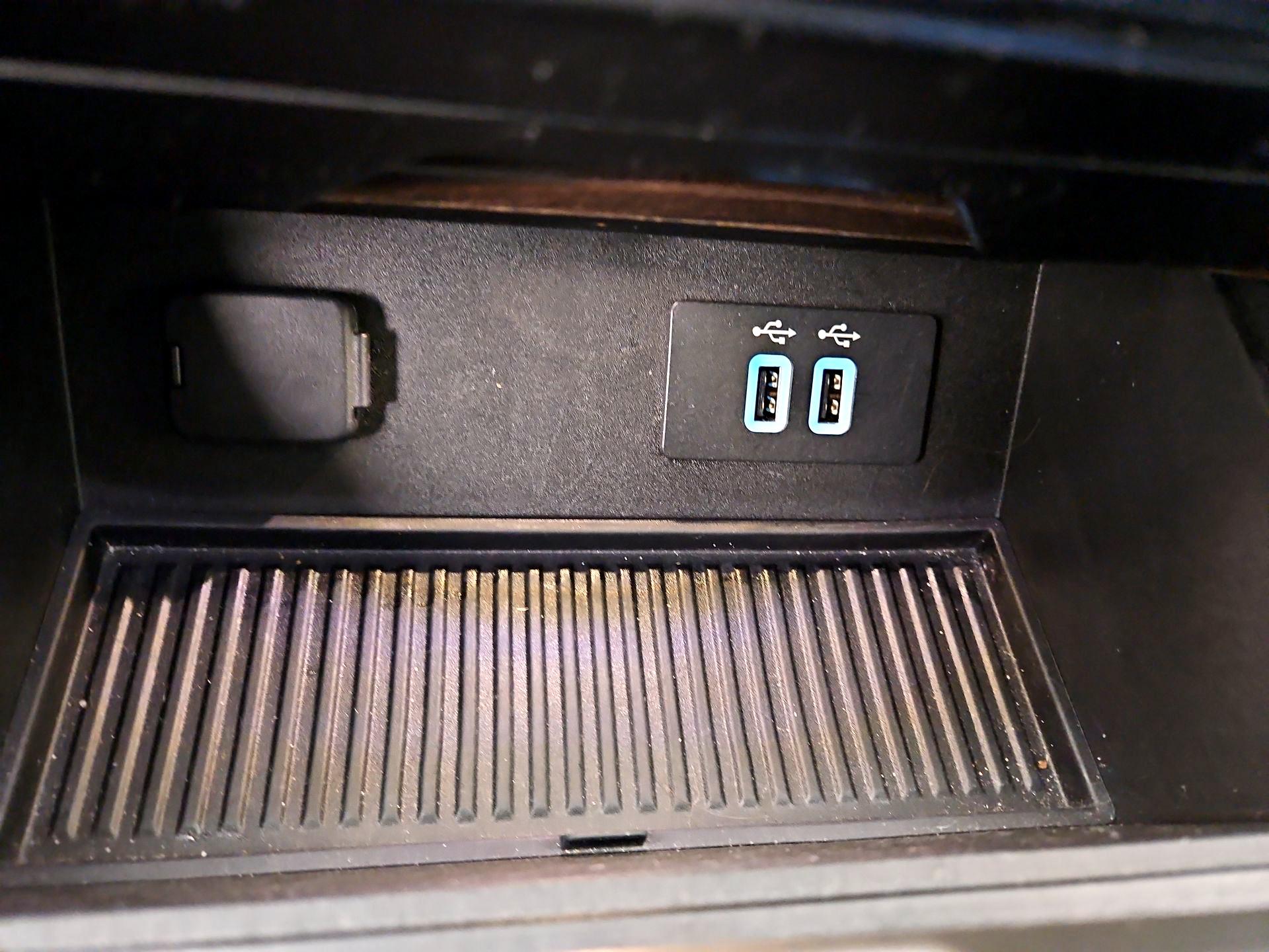 Thumbnail: 2016 Ford F-150 - 18