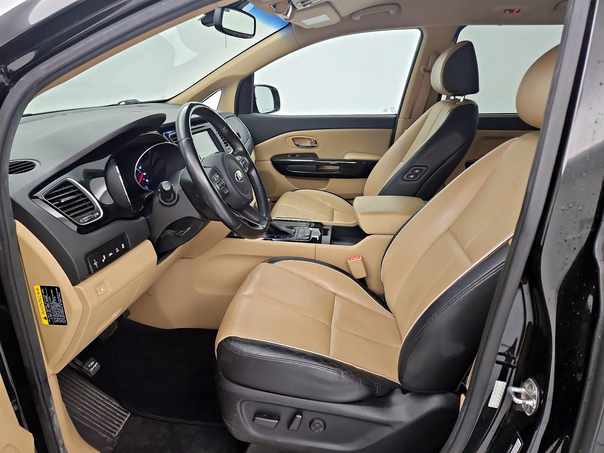 Thumbnail: 2018 Kia Sedona - 11