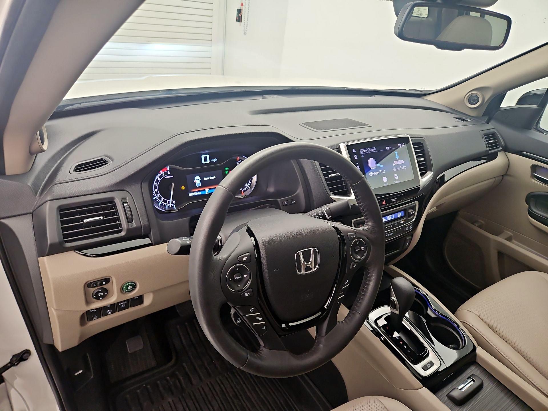 Thumbnail: 2019 Honda Ridgeline - 9